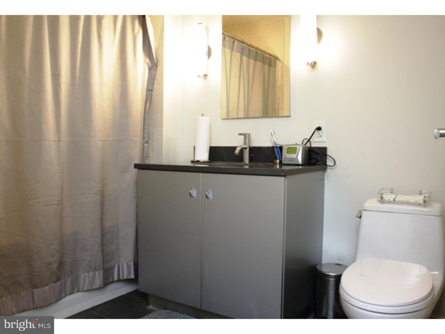 RITTENHOUSE SQUARE - Residential Lease