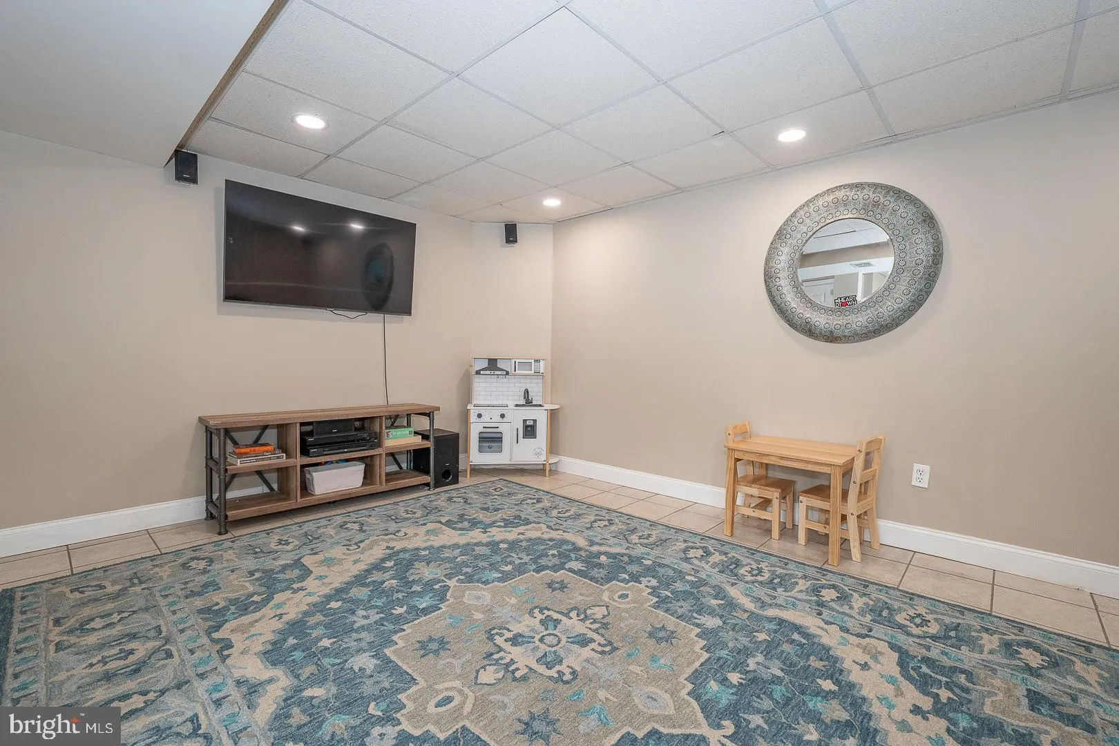 Downingtown, Pennsylvania 19335, United States, 3 Bedrooms Bedrooms, ,3 BathroomsBathrooms,Residential,Pending,149774