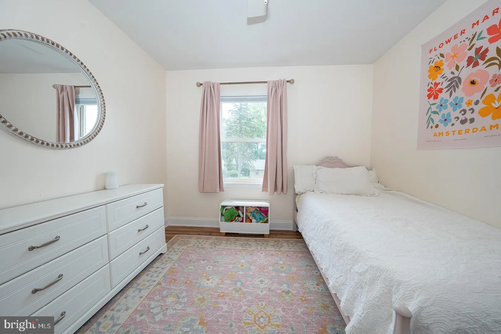 Downingtown, Pennsylvania 19335, United States, 3 Bedrooms Bedrooms, ,3 BathroomsBathrooms,Residential,Pending,149774