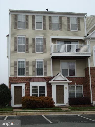 CHATHAM GREEN - Residential Lease