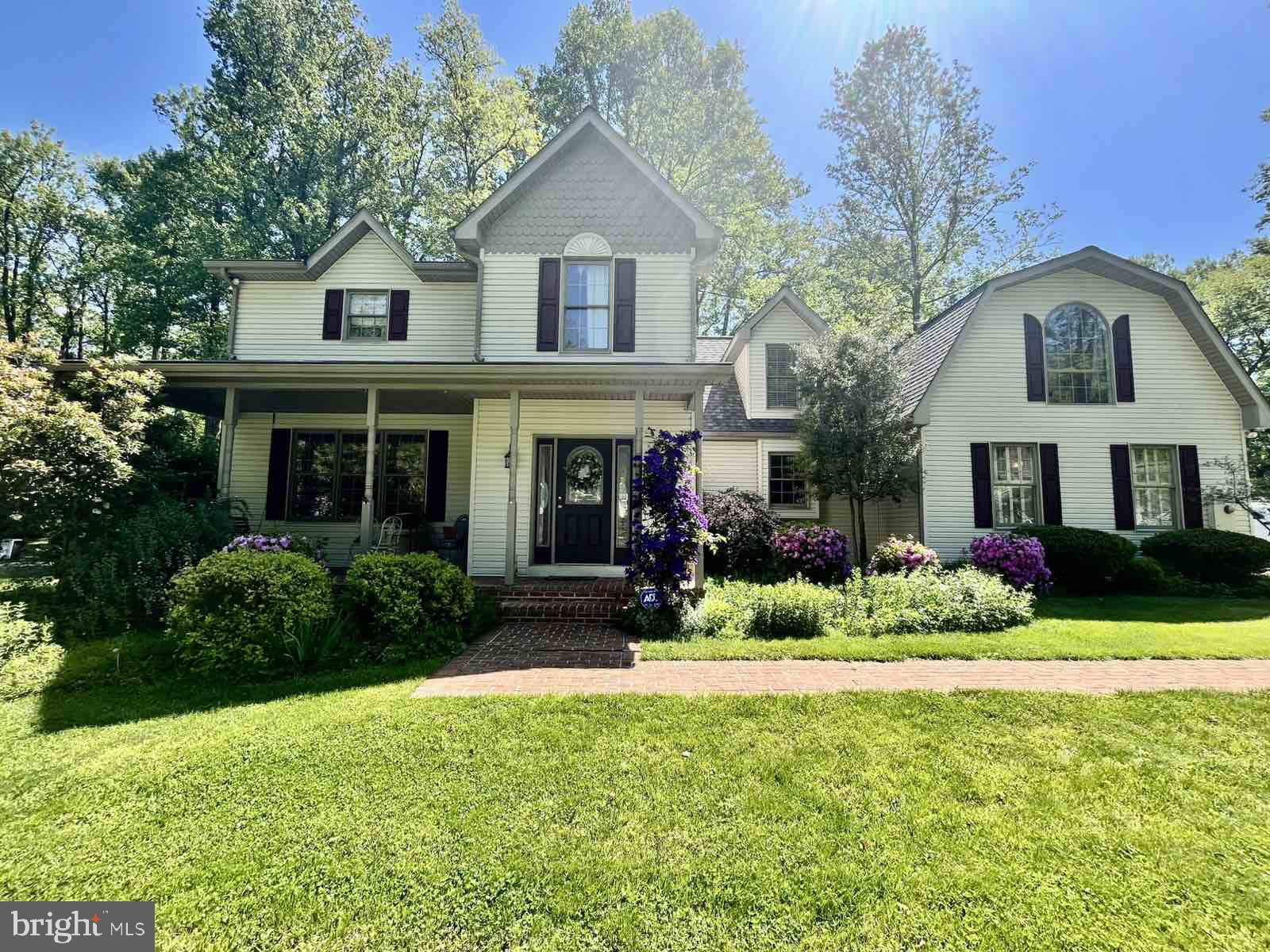 STONELEIGH - Residential