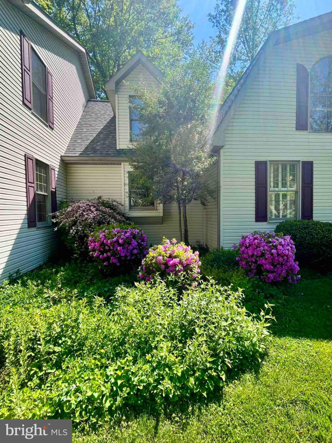STONELEIGH - Residential