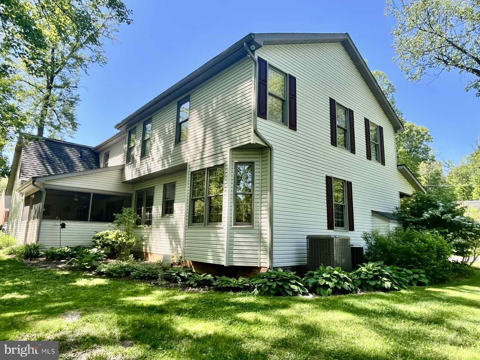 STONELEIGH - Residential