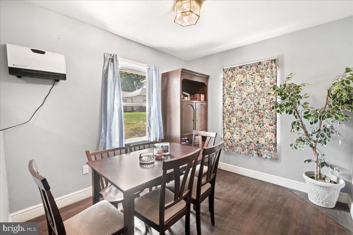 NORTH END - Residential