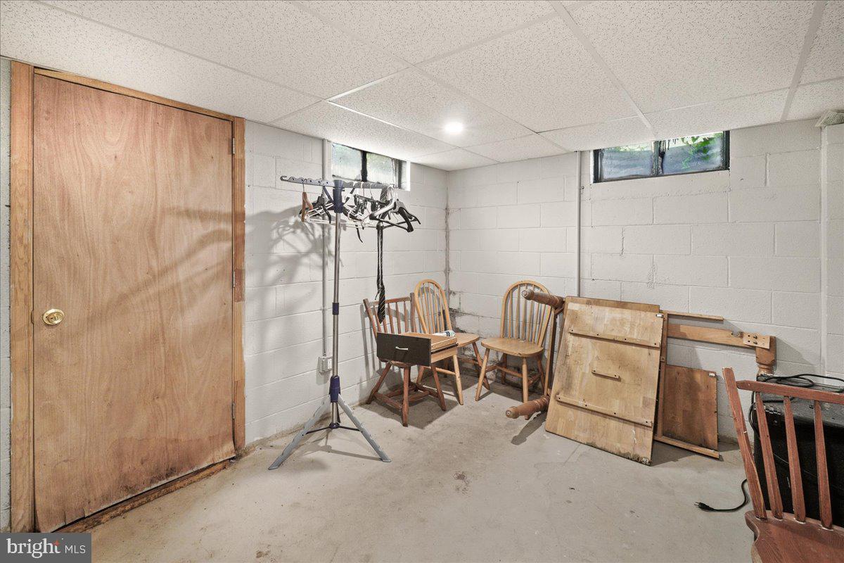 NORTH END - Residential