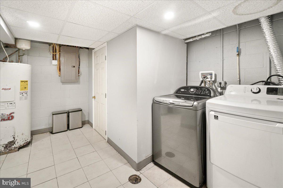 NORTH END - Residential