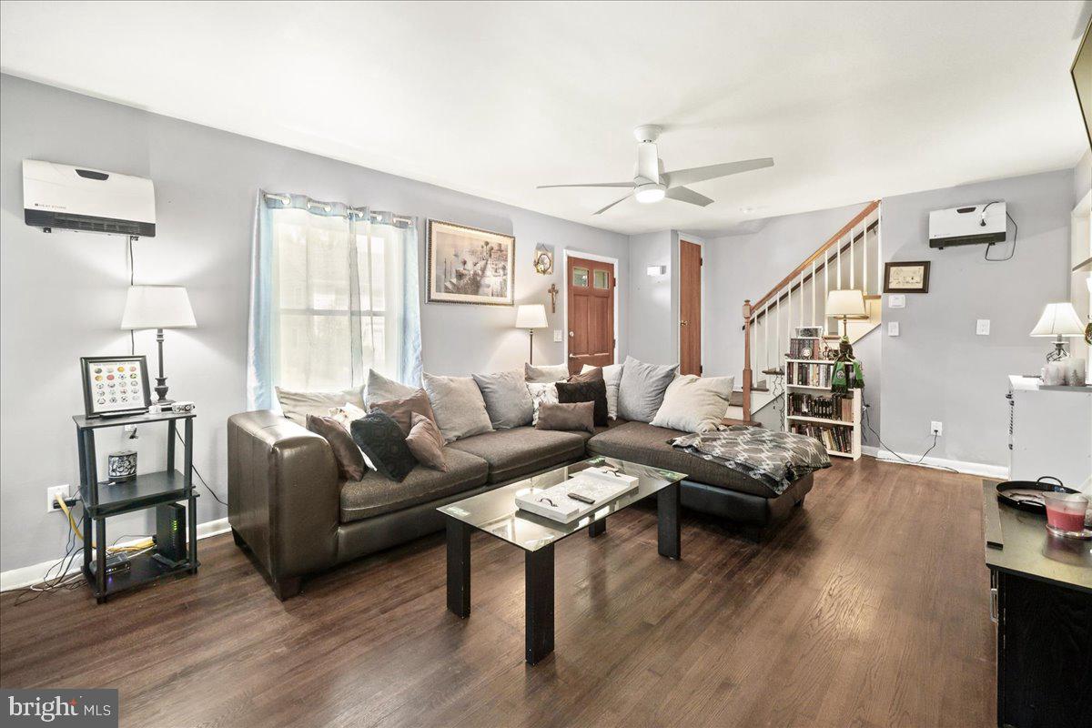 NORTH END - Residential