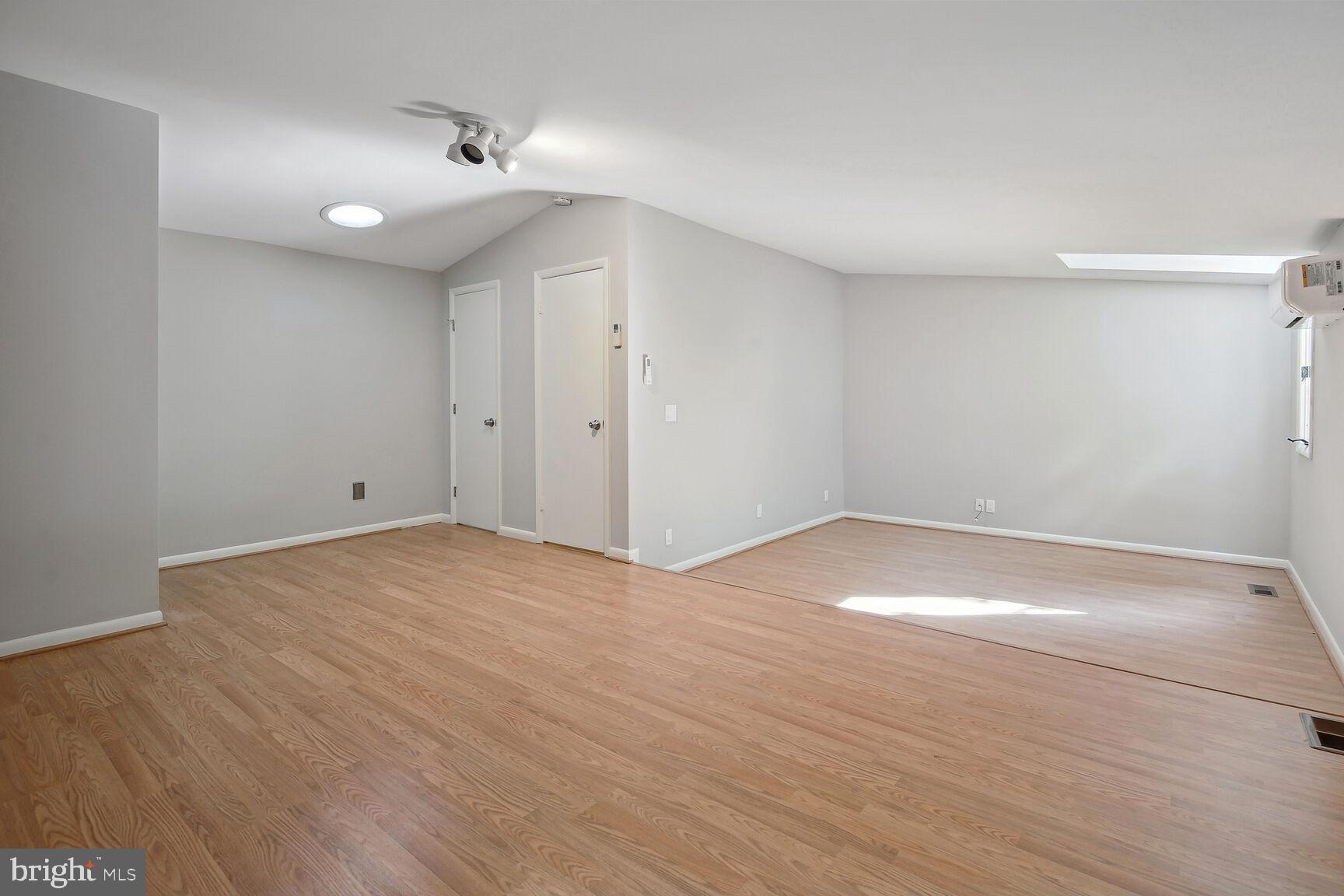 POTOMAC VIEW ESTATES - Residential