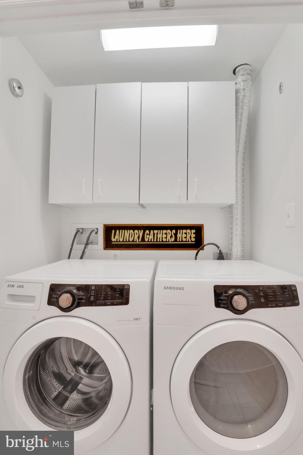 ASHBURN VILLAGE - Residential Lease