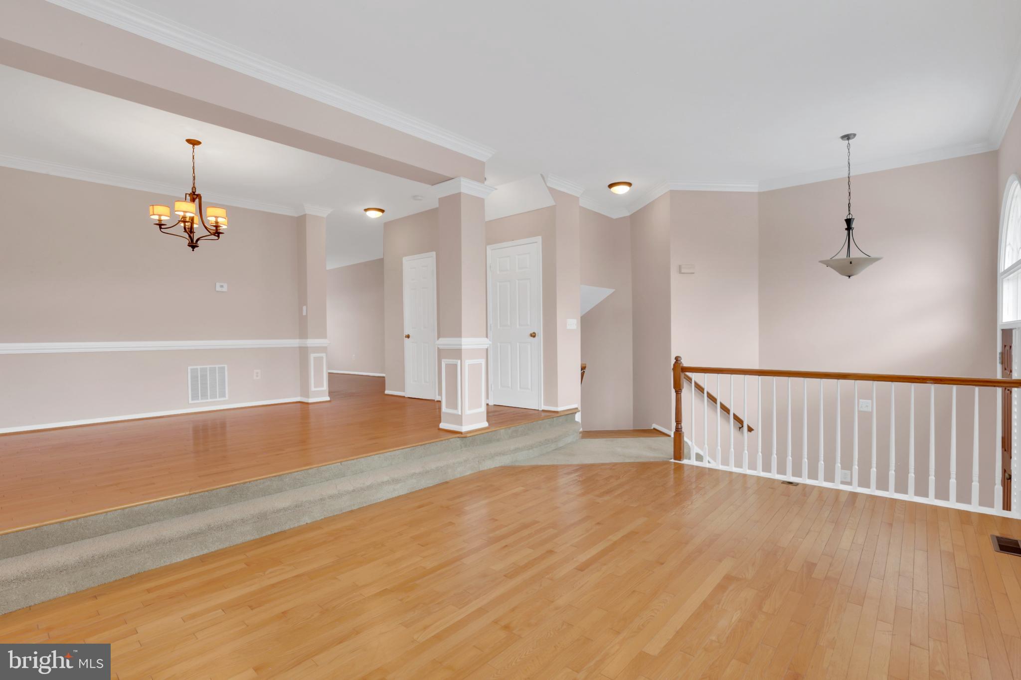 ASHBURN VILLAGE - Residential Lease