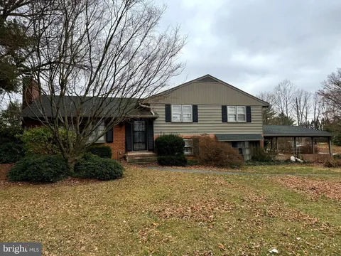 16601 Johnson Drive, Williamsport, MD MLS: MDWA2027402