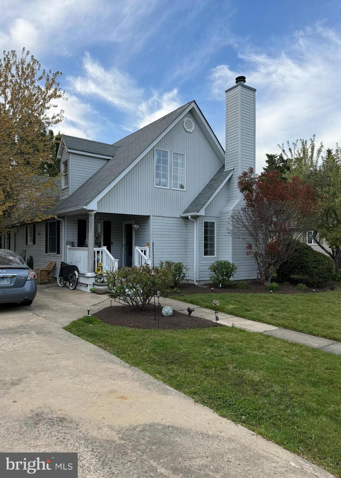 819 CHAPEL FARM DRIVE