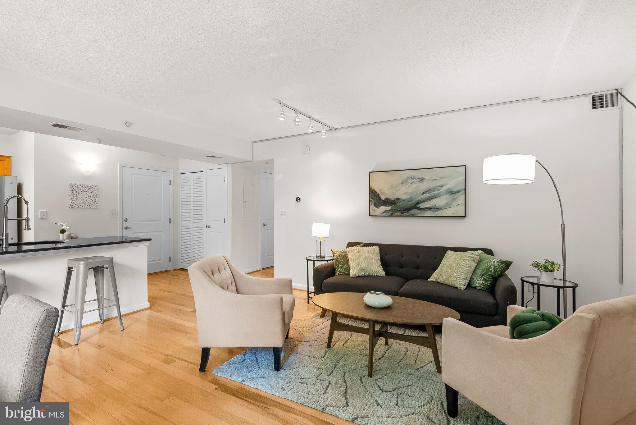 SILVER SPRING - Residential