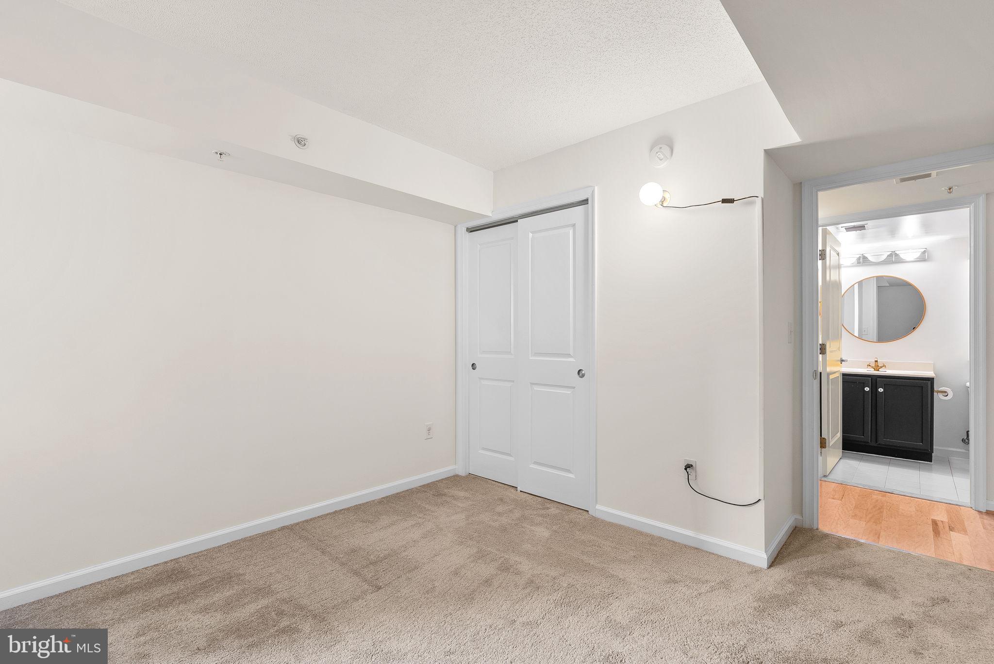 SILVER SPRING - Residential