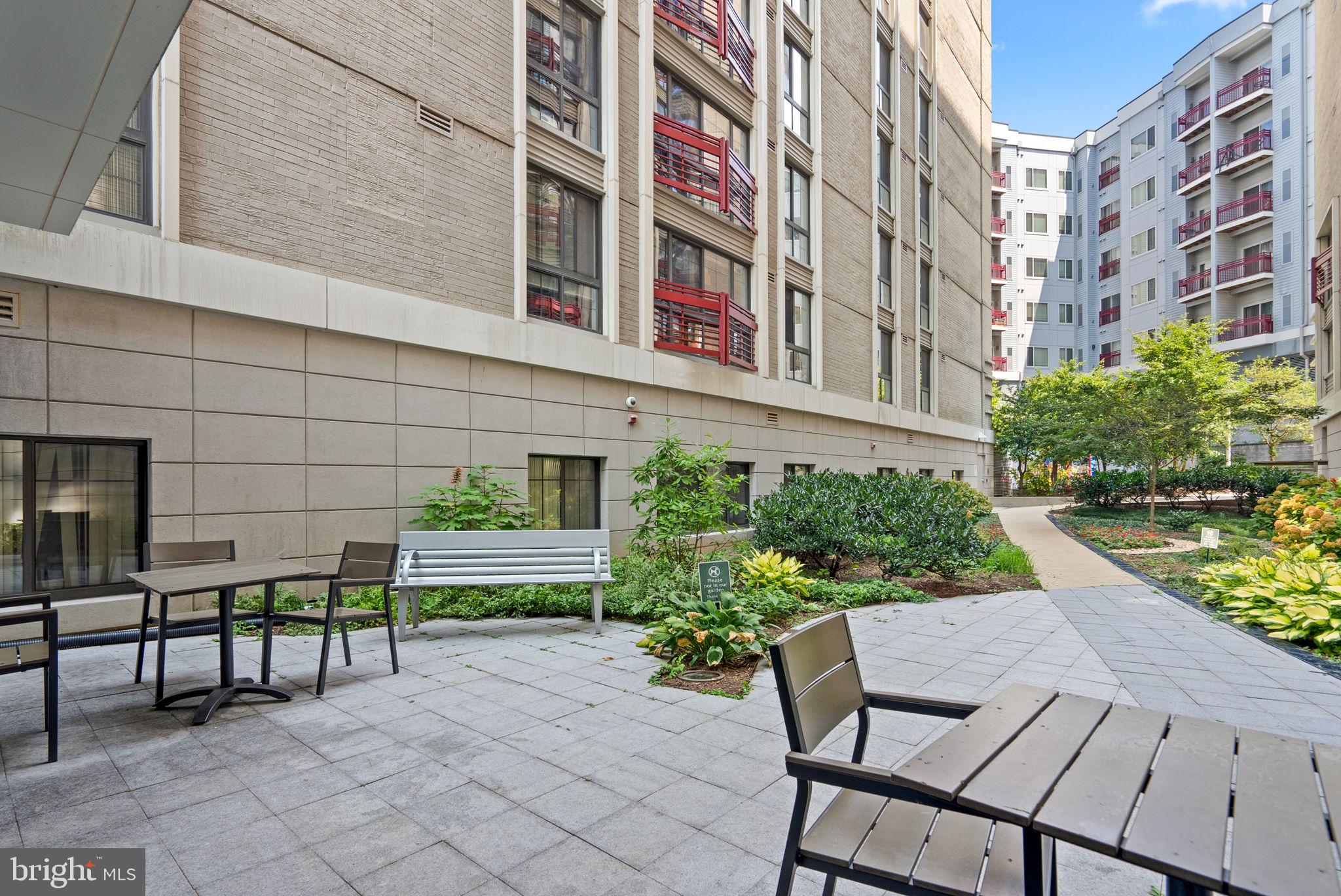 SILVER SPRING - Residential