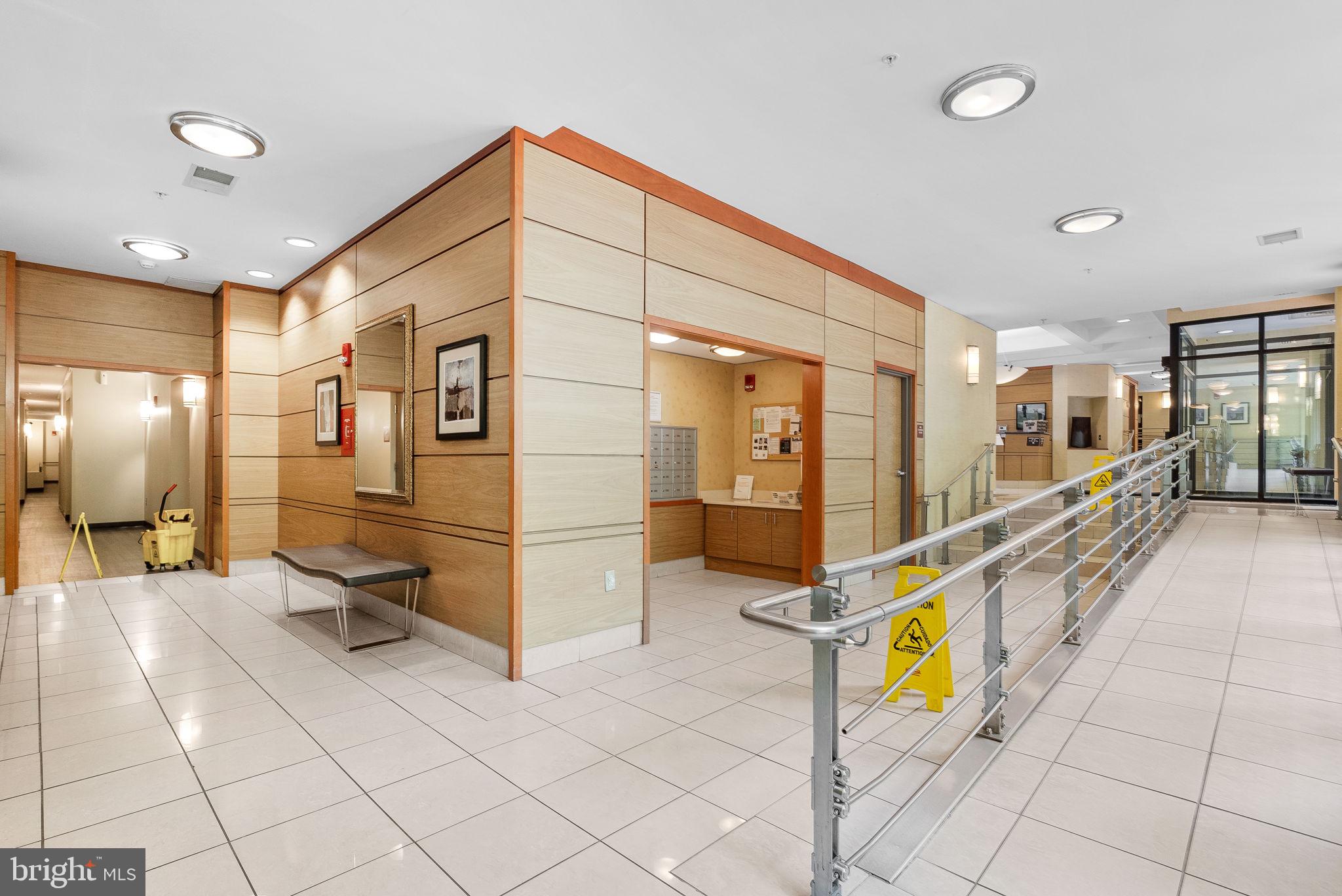 SILVER SPRING - Residential