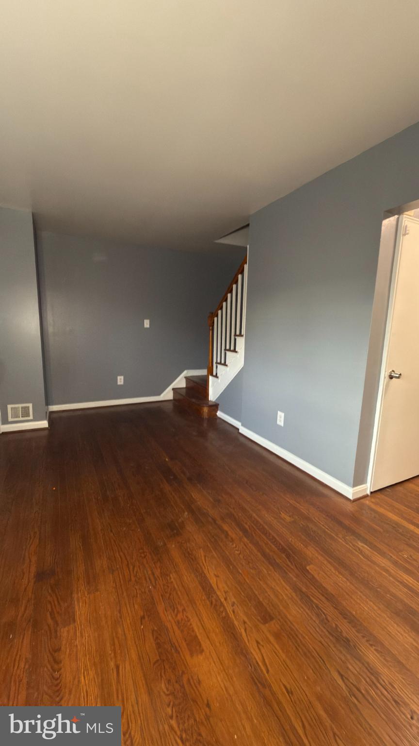 HILLCREST HEIGHTS - Residential Lease