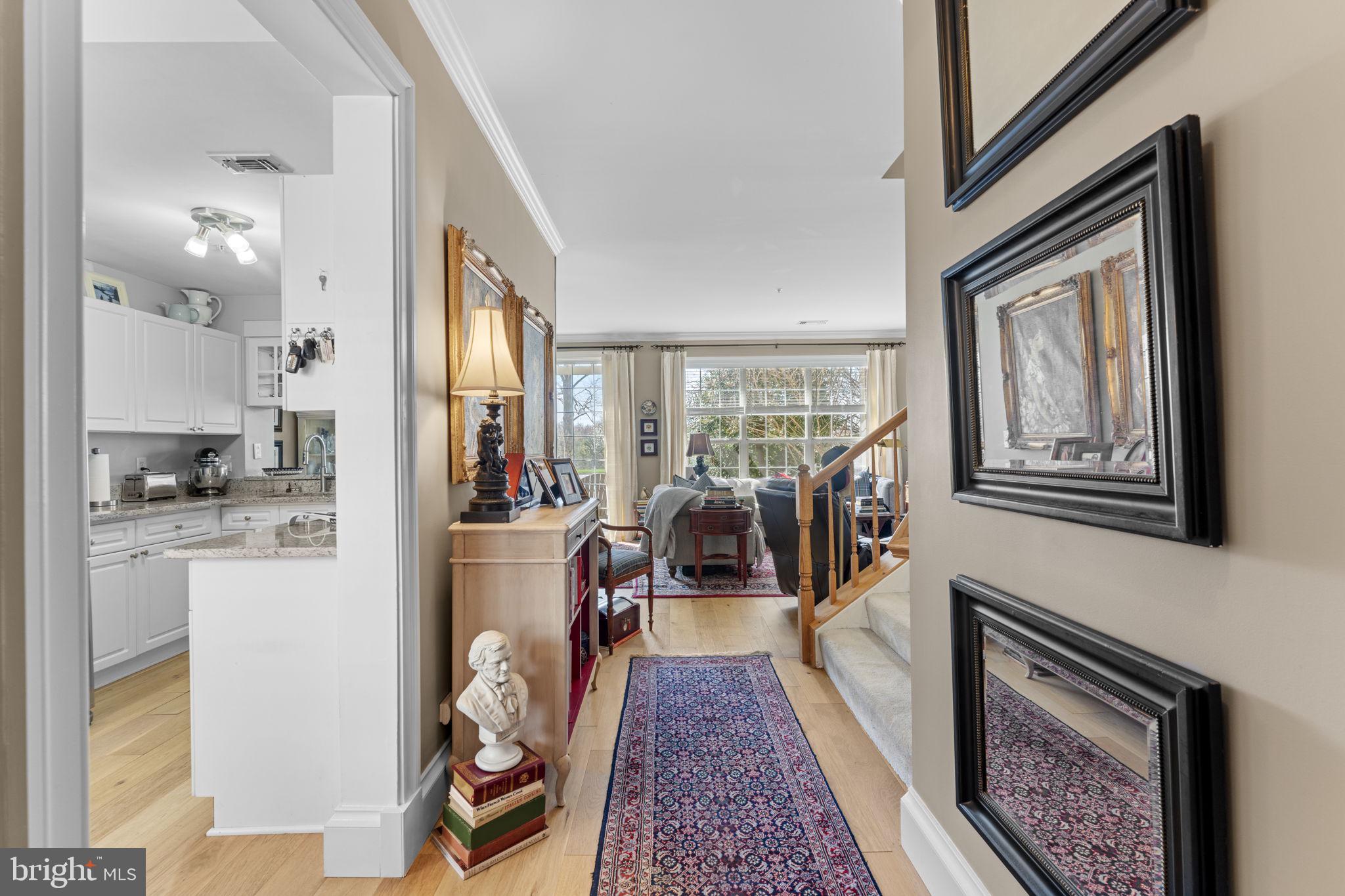 CHELSEA COURTS - Residential