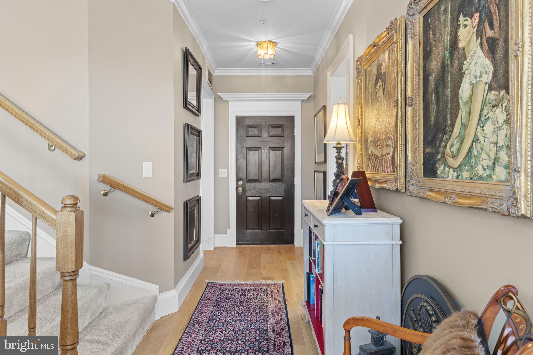 CHELSEA COURTS - Residential