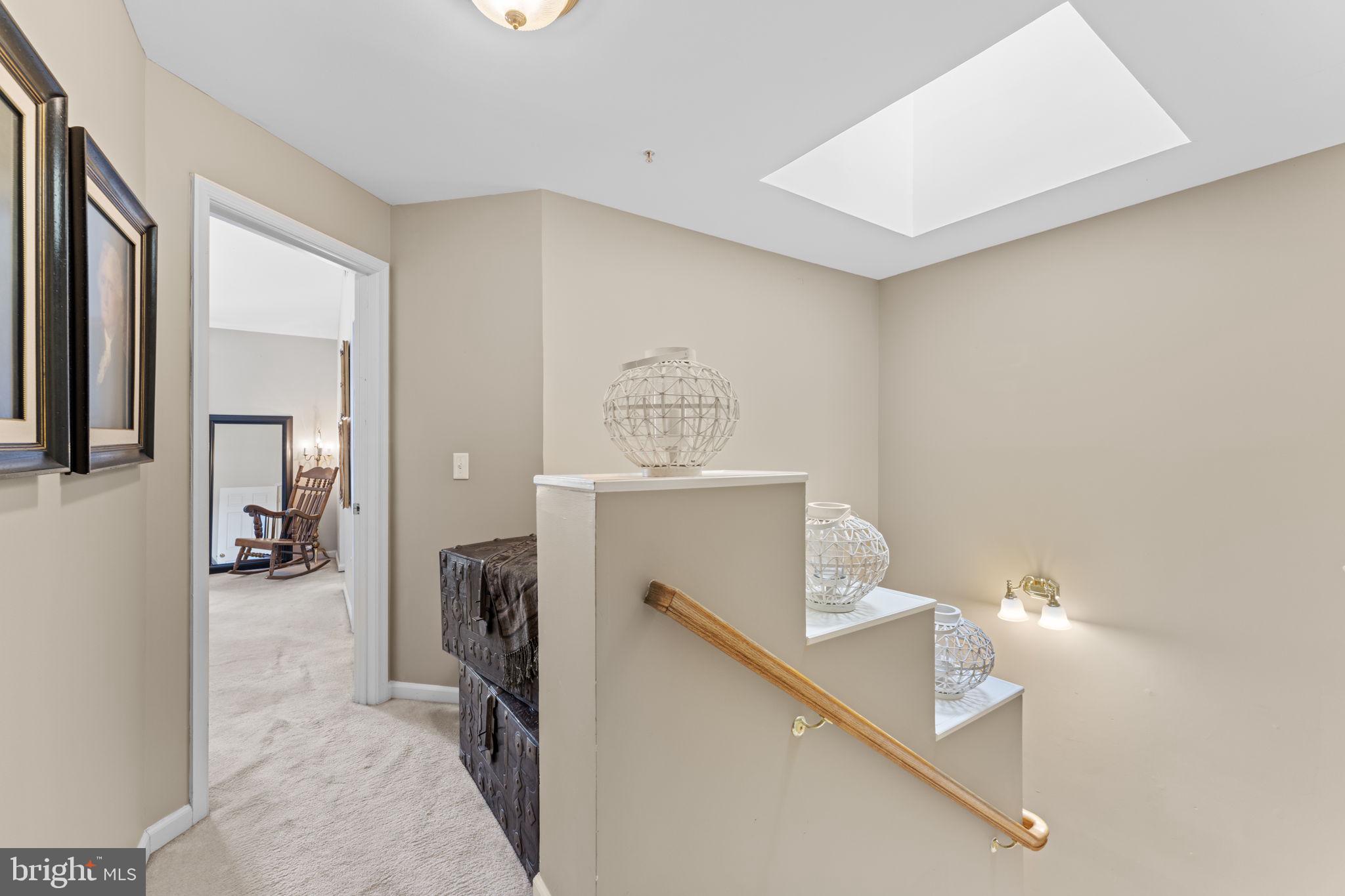 CHELSEA COURTS - Residential