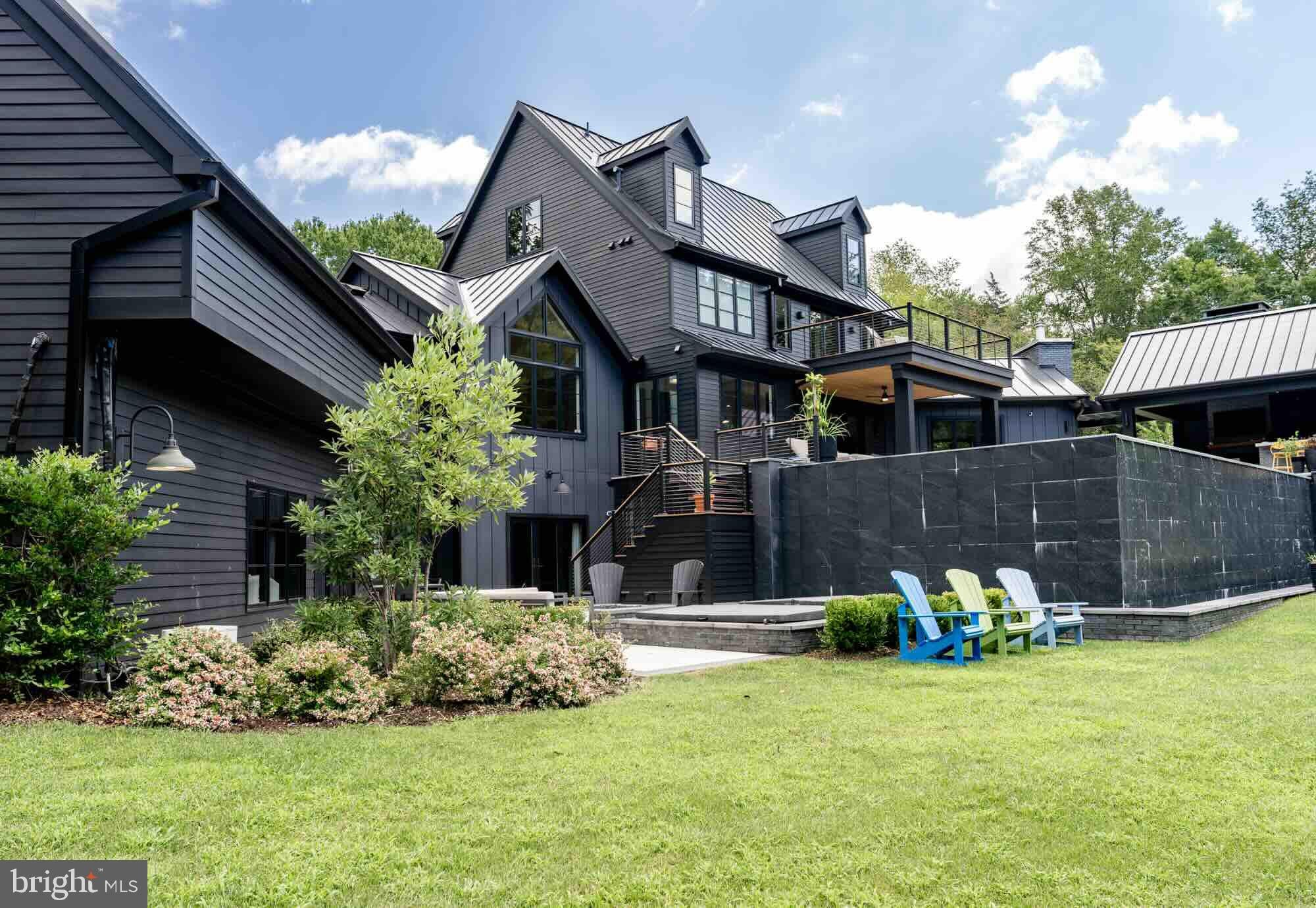 1312 MERCHANT LANE
