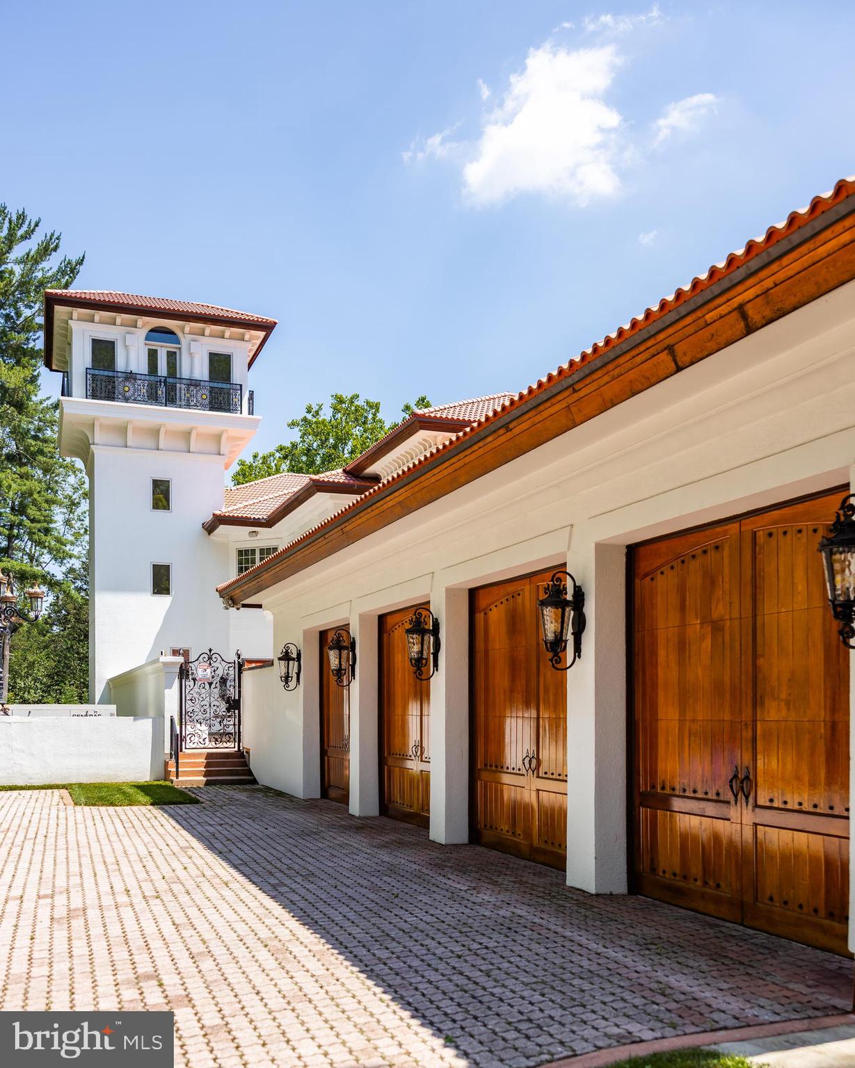 BRADLEY FARMS - Residential