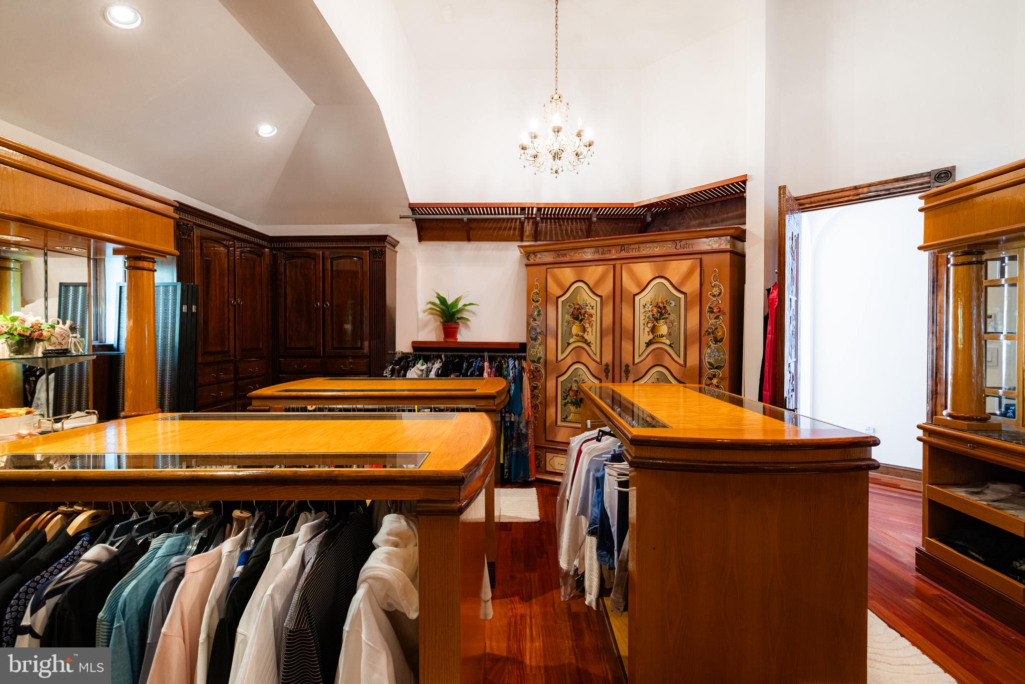 BRADLEY FARMS - Residential