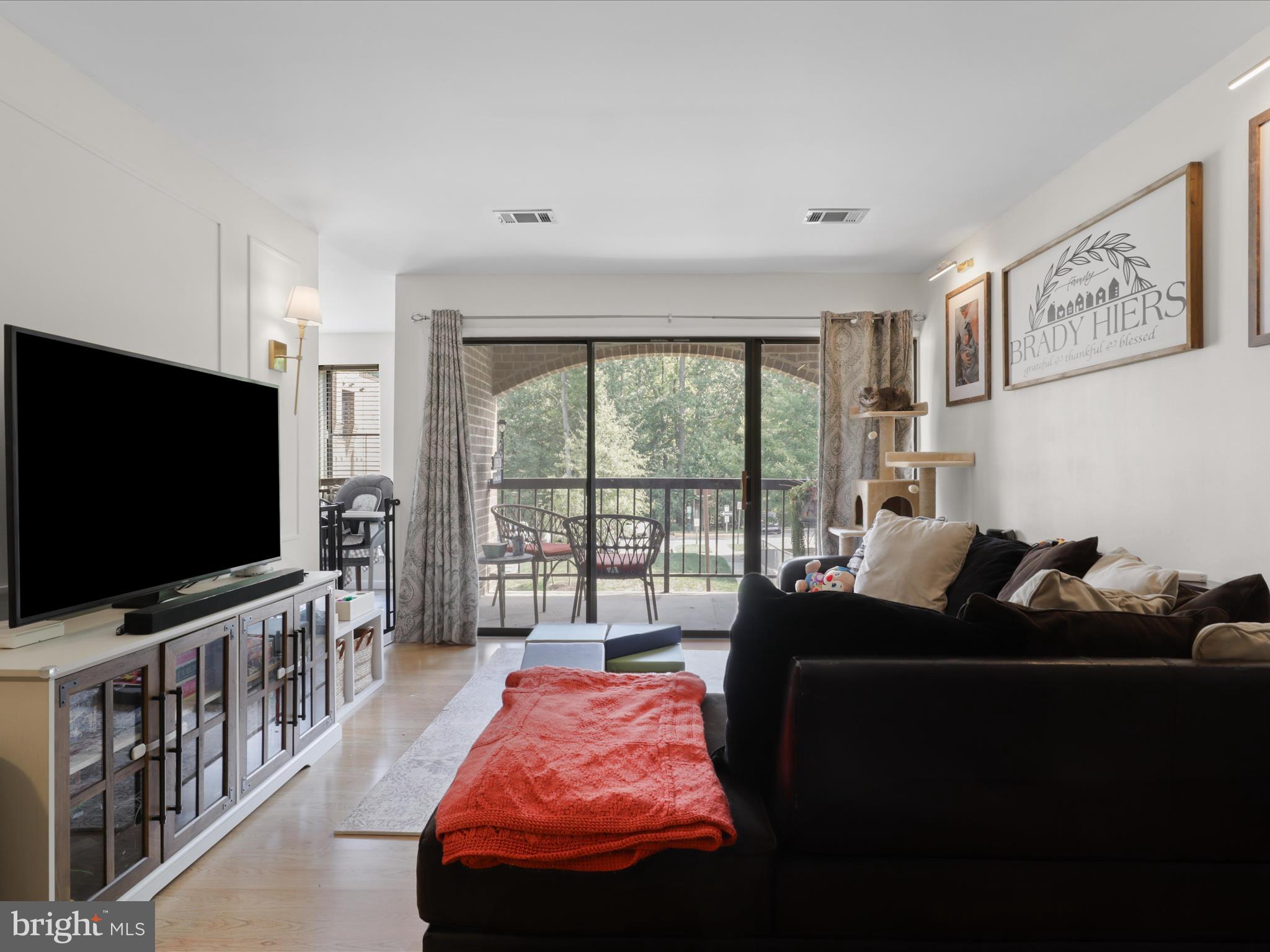 CHESTNUT GROVE - Residential