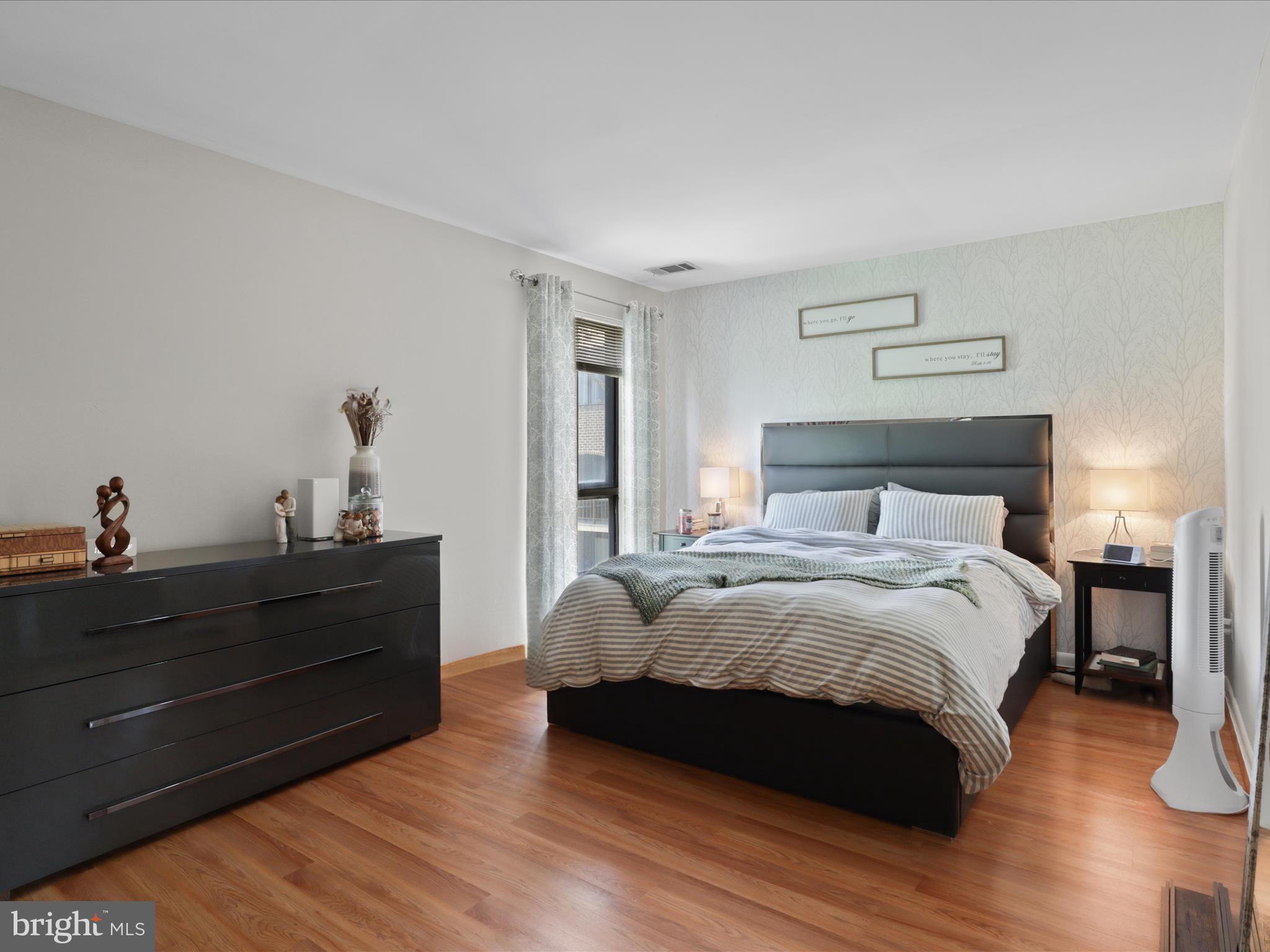 CHESTNUT GROVE - Residential