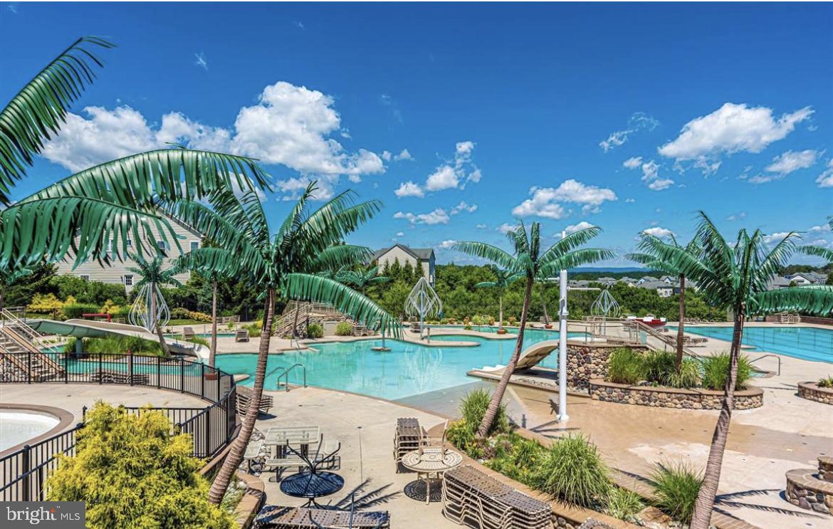 VILLAGES OF URBANA - Residential Lease