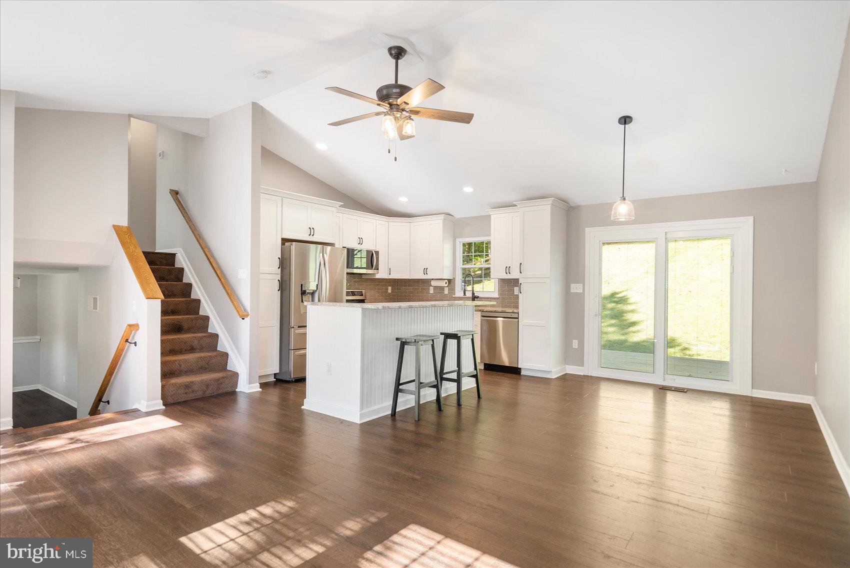 BRENTWOOD PARK - Residential