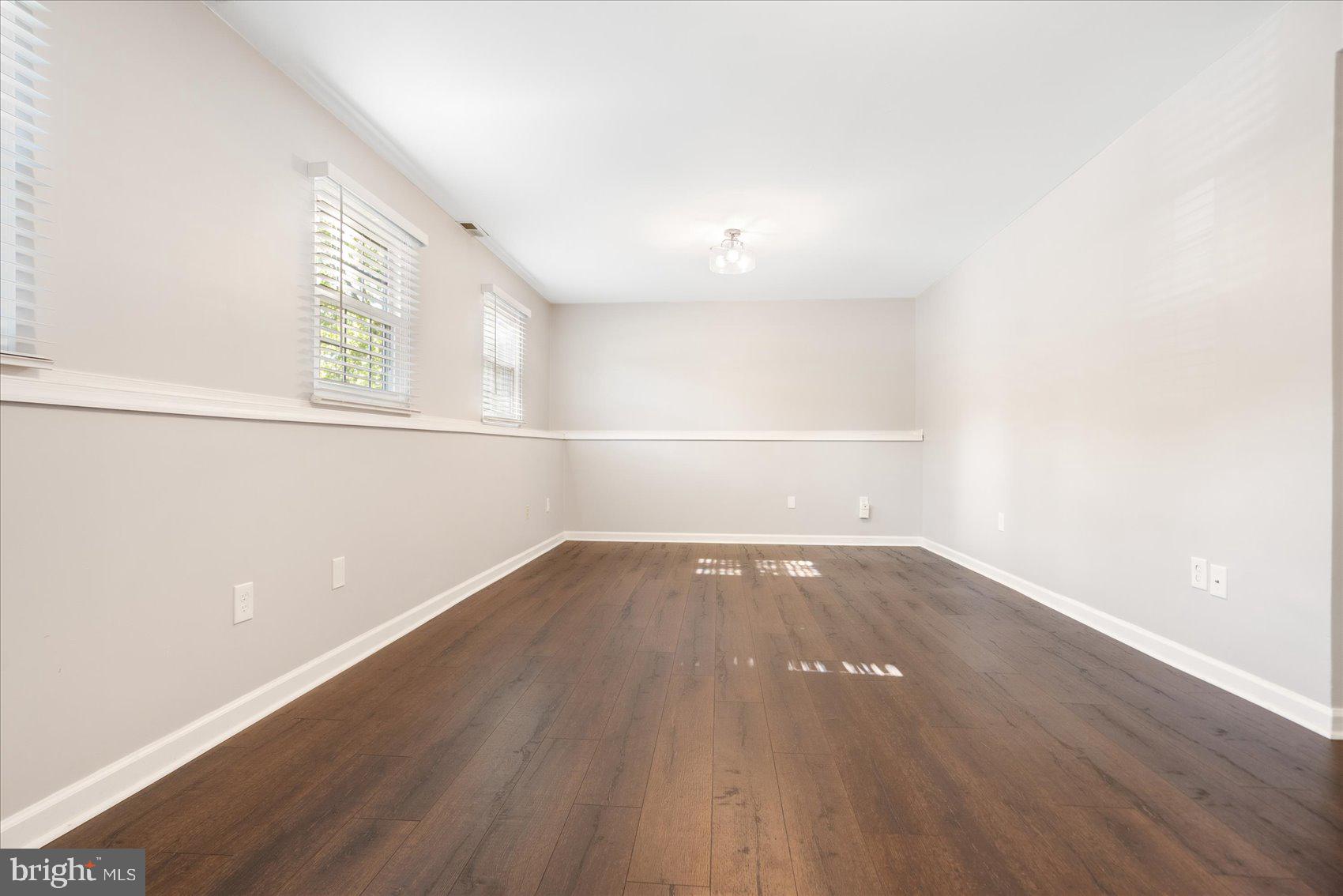 BRENTWOOD PARK - Residential