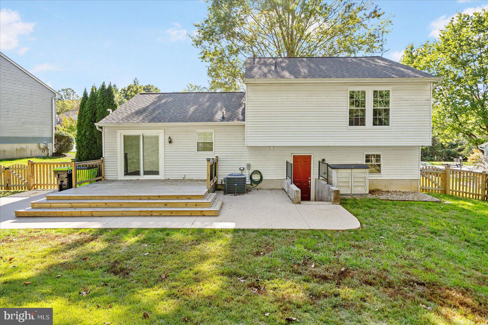 BRENTWOOD PARK - Residential