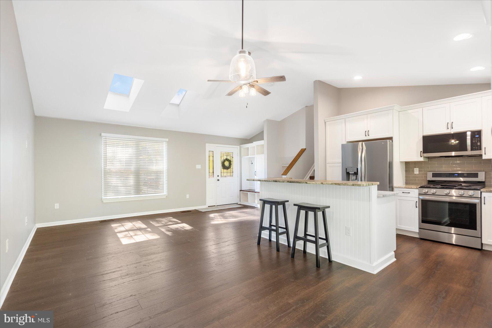 BRENTWOOD PARK - Residential