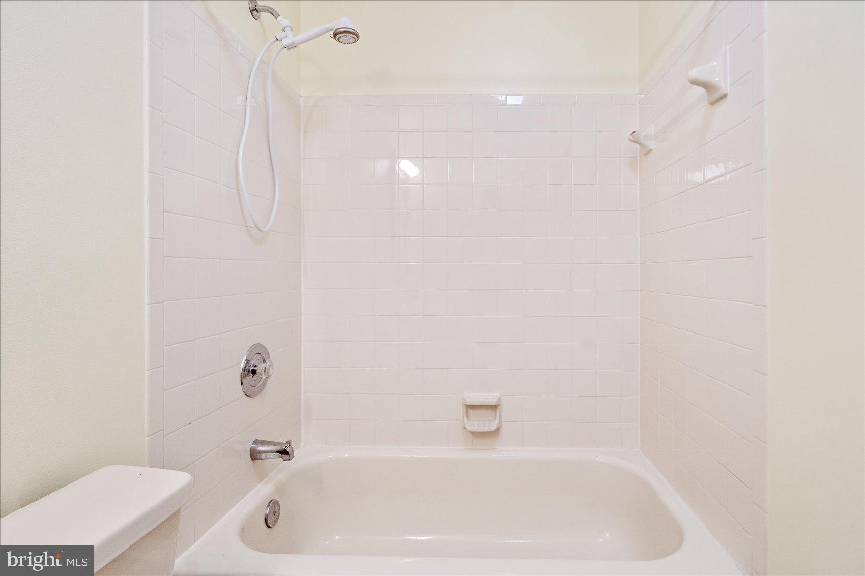 BRENTWOOD PARK - Residential