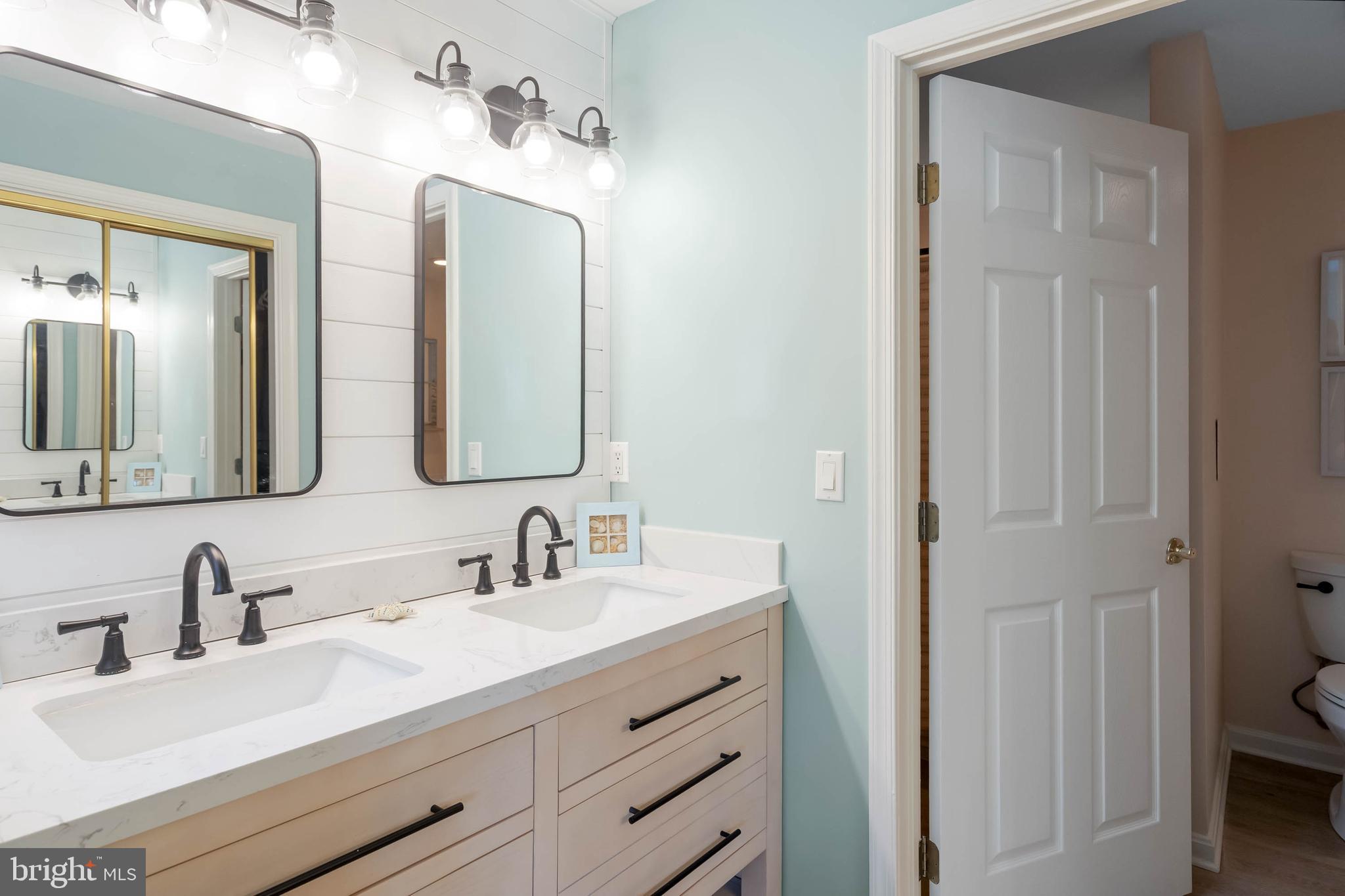 HERON HARBOUR - Residential