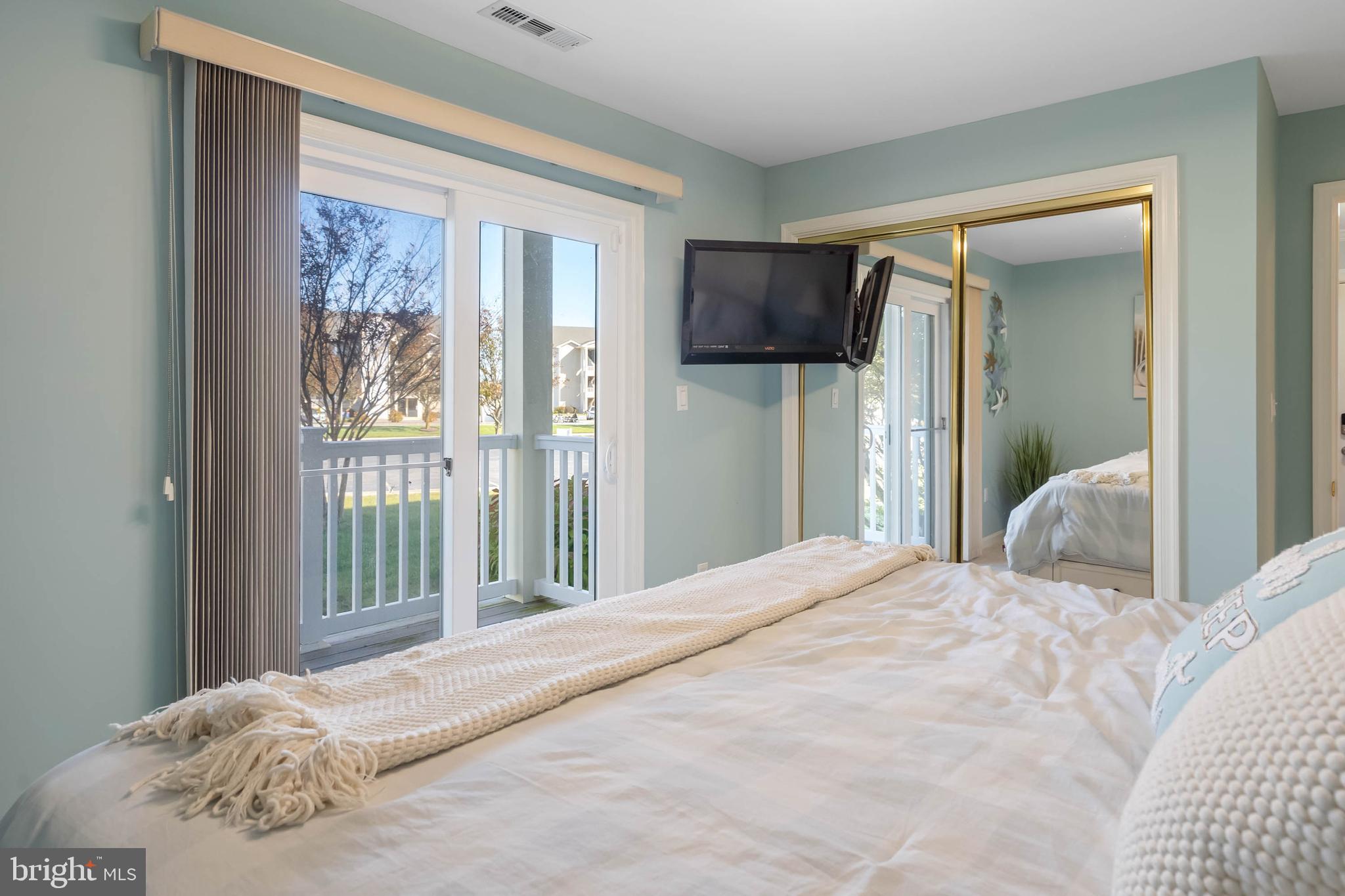 HERON HARBOUR - Residential