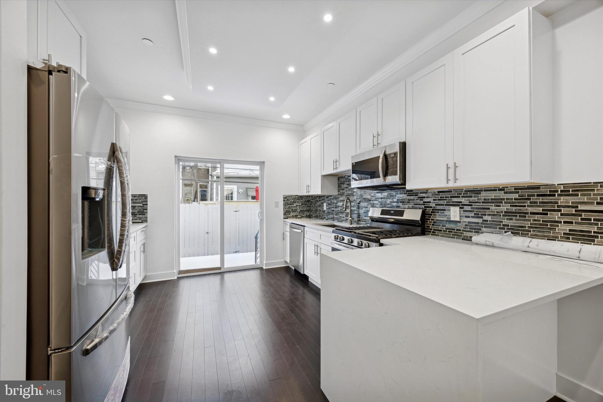 GRAYS FERRY - Residential