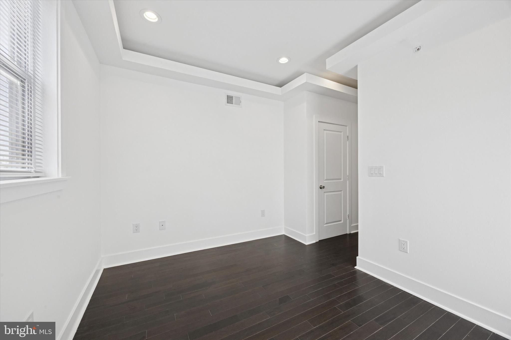 GRAYS FERRY - Residential