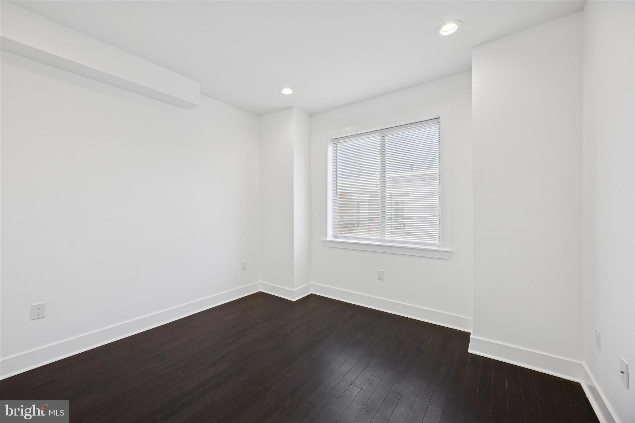 GRAYS FERRY - Residential