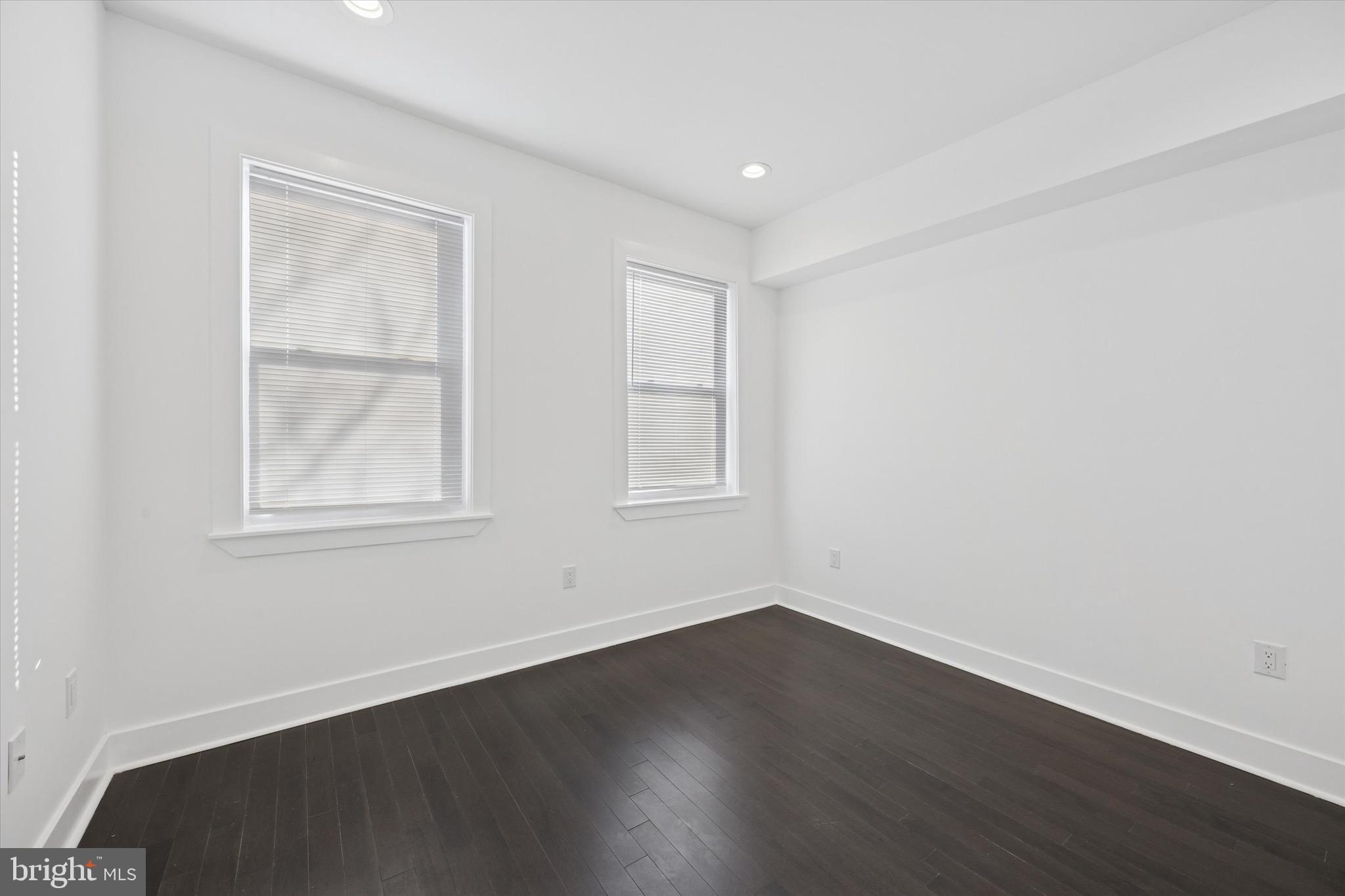 GRAYS FERRY - Residential