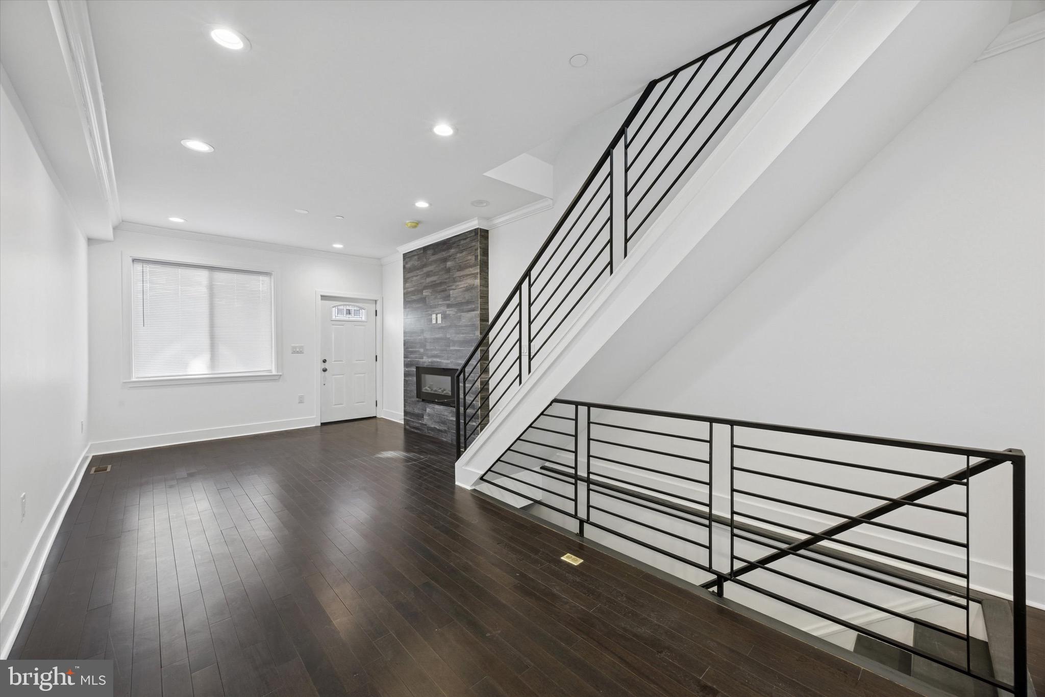 GRAYS FERRY - Residential