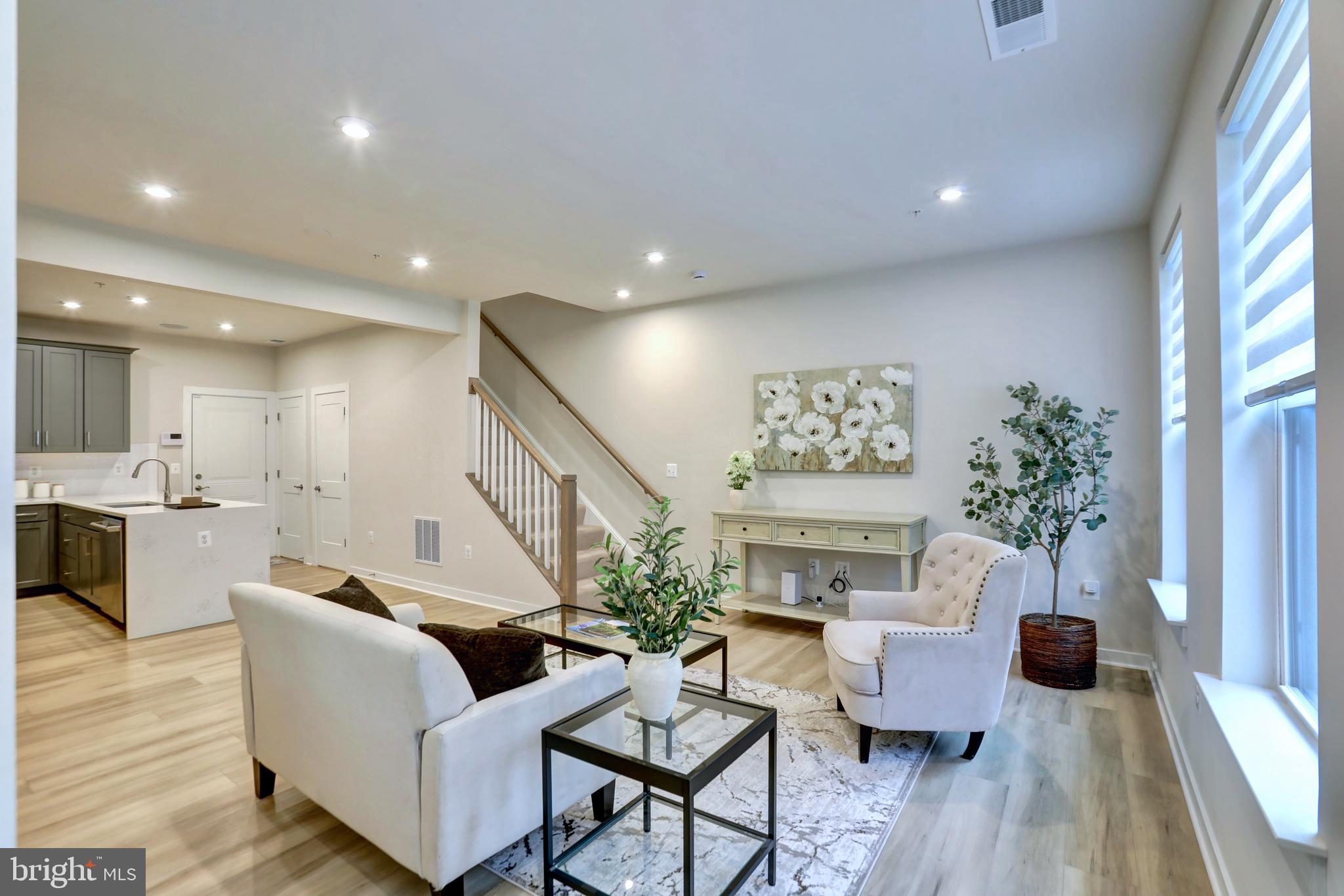 ASHBROOK PLACE - Residential