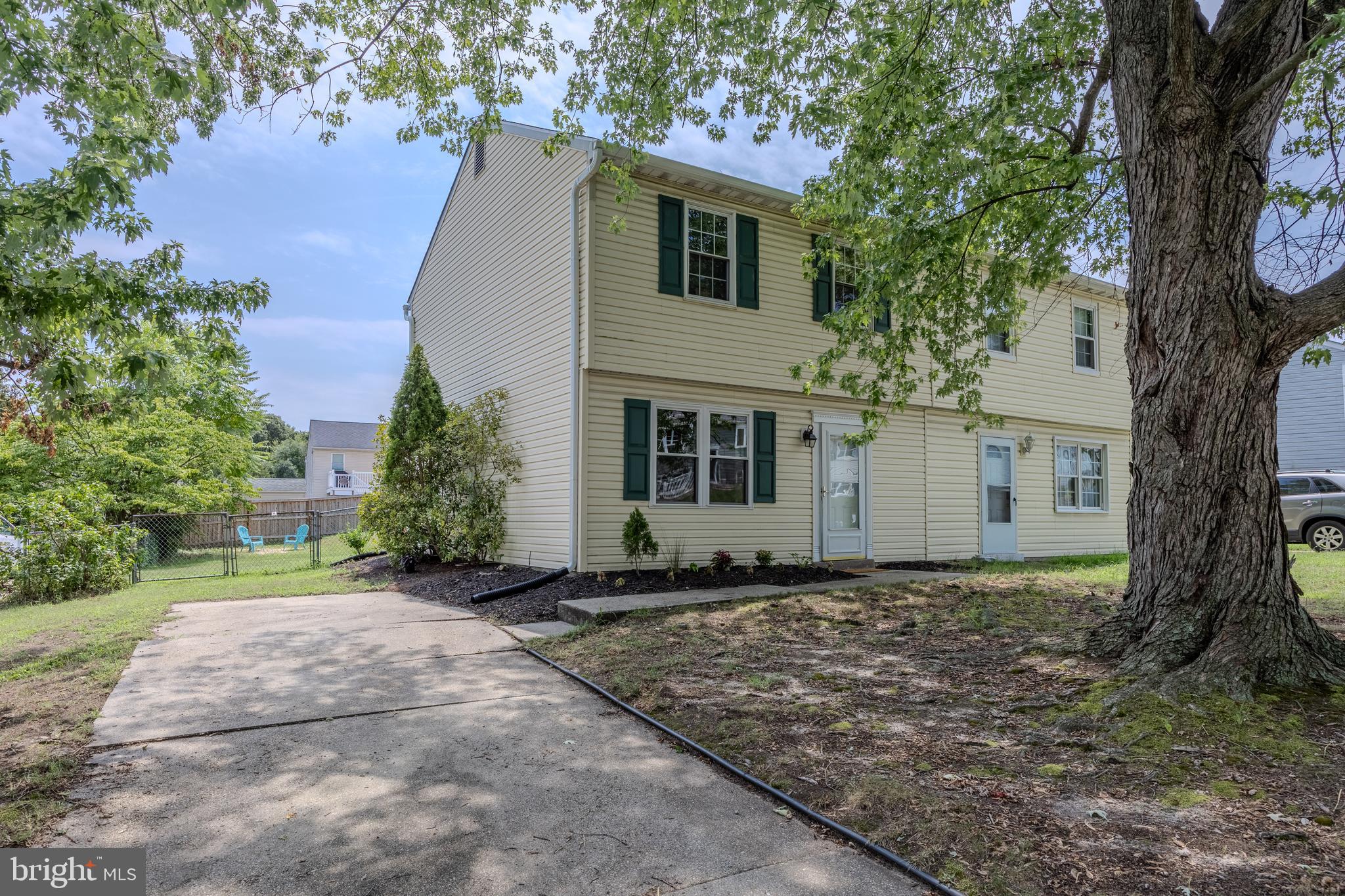 EAST PARK VILLAGE - Residential