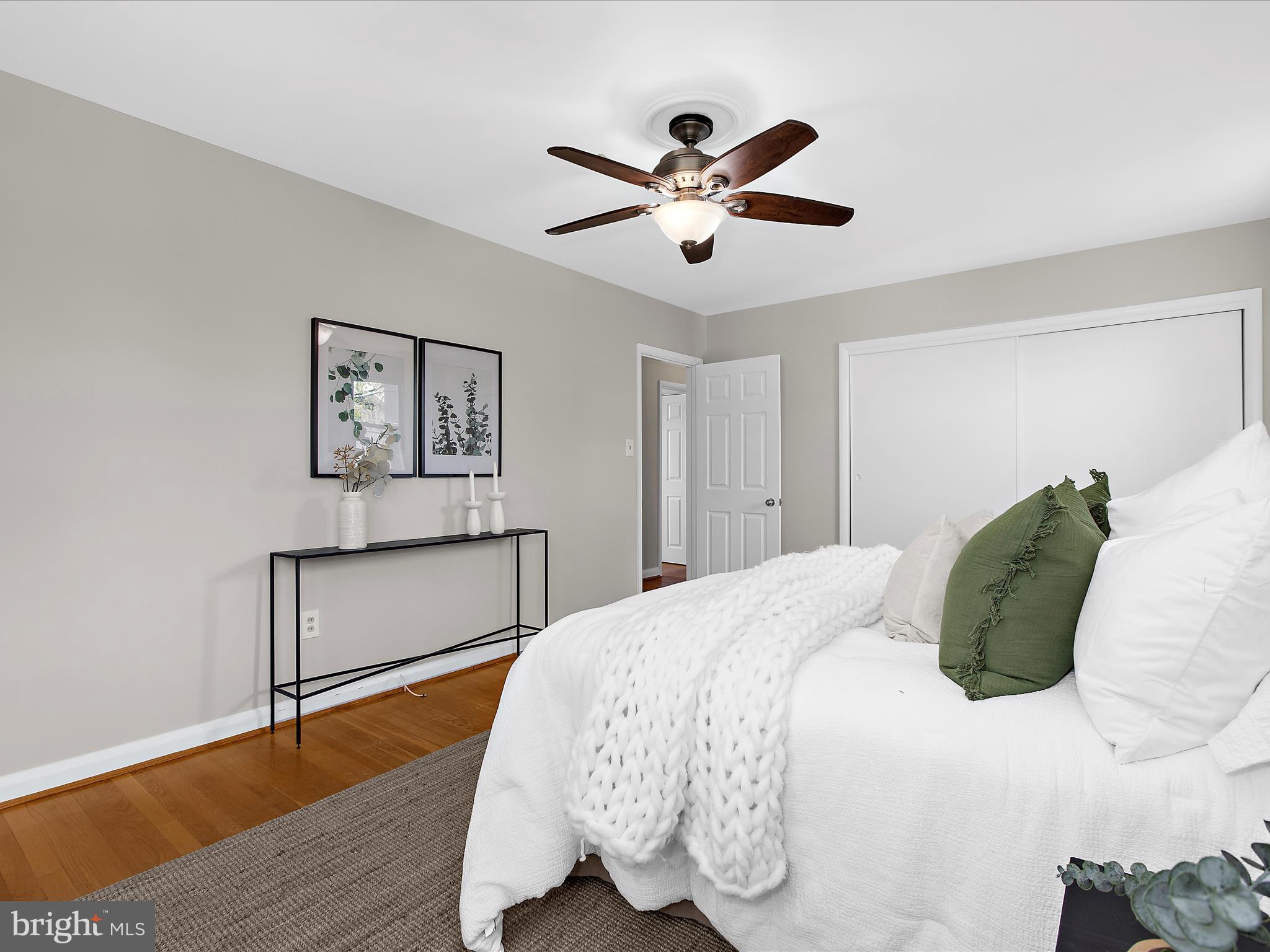 INGLEWOOD - Residential