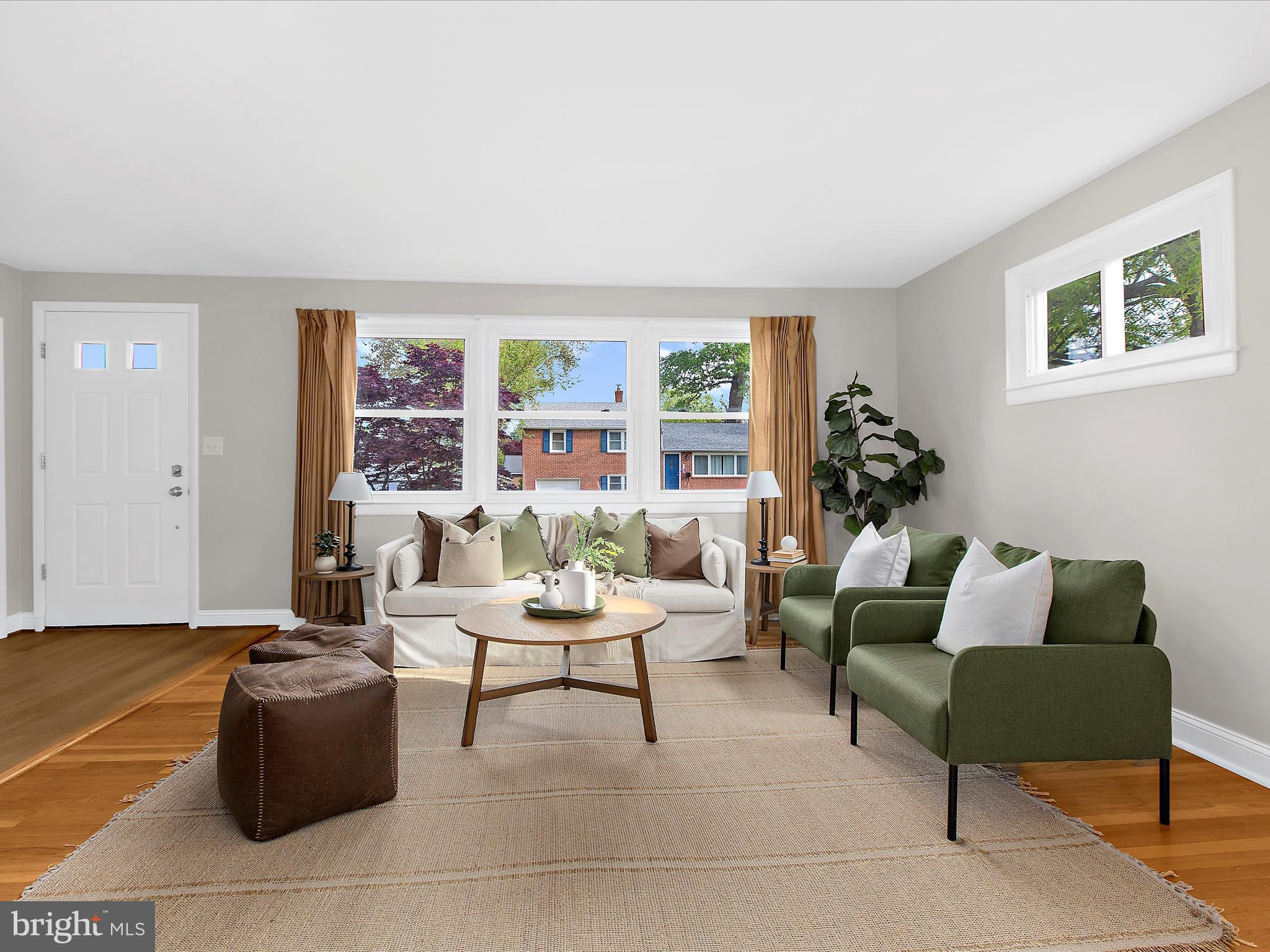 INGLEWOOD - Residential