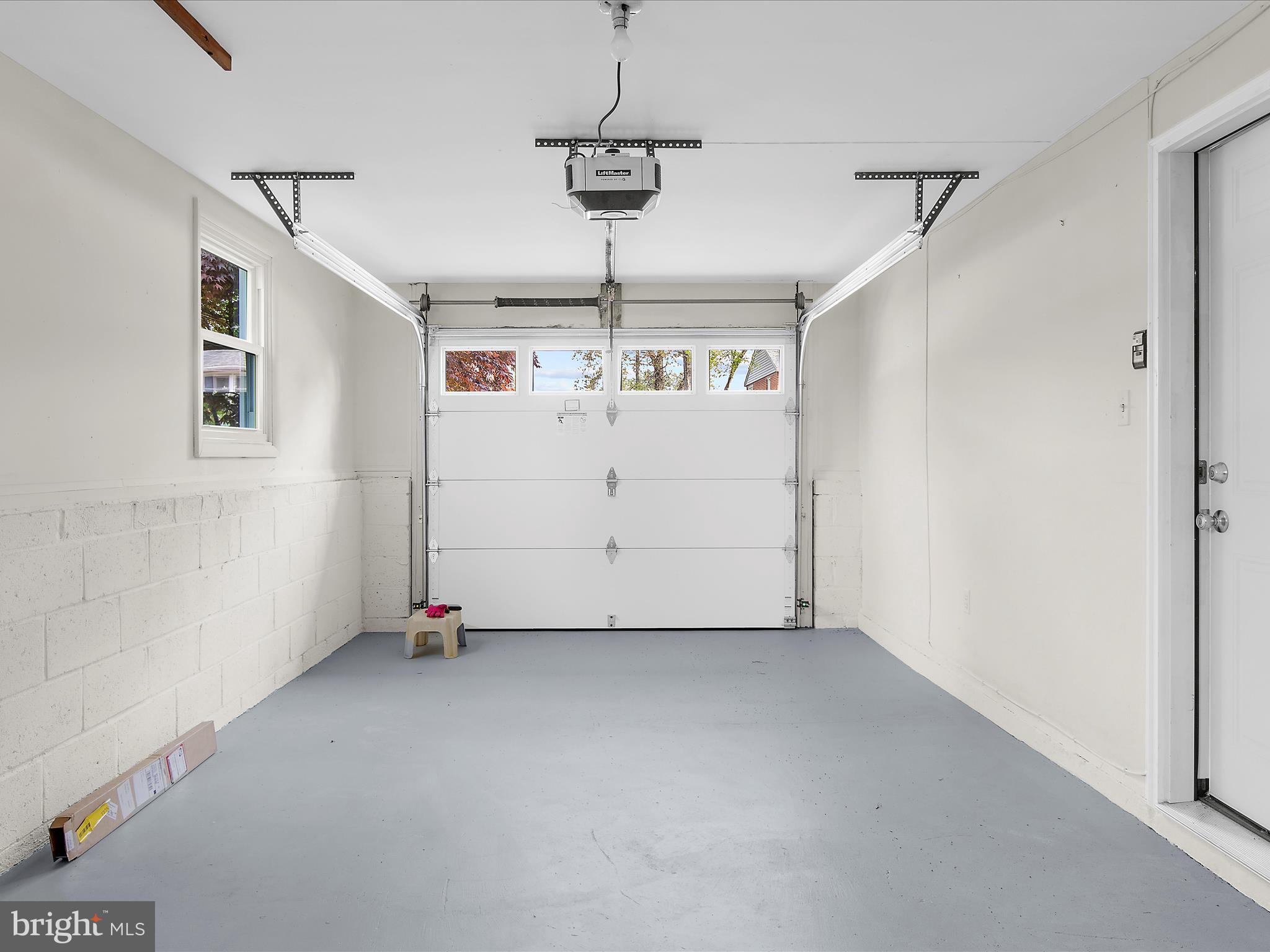 INGLEWOOD - Residential