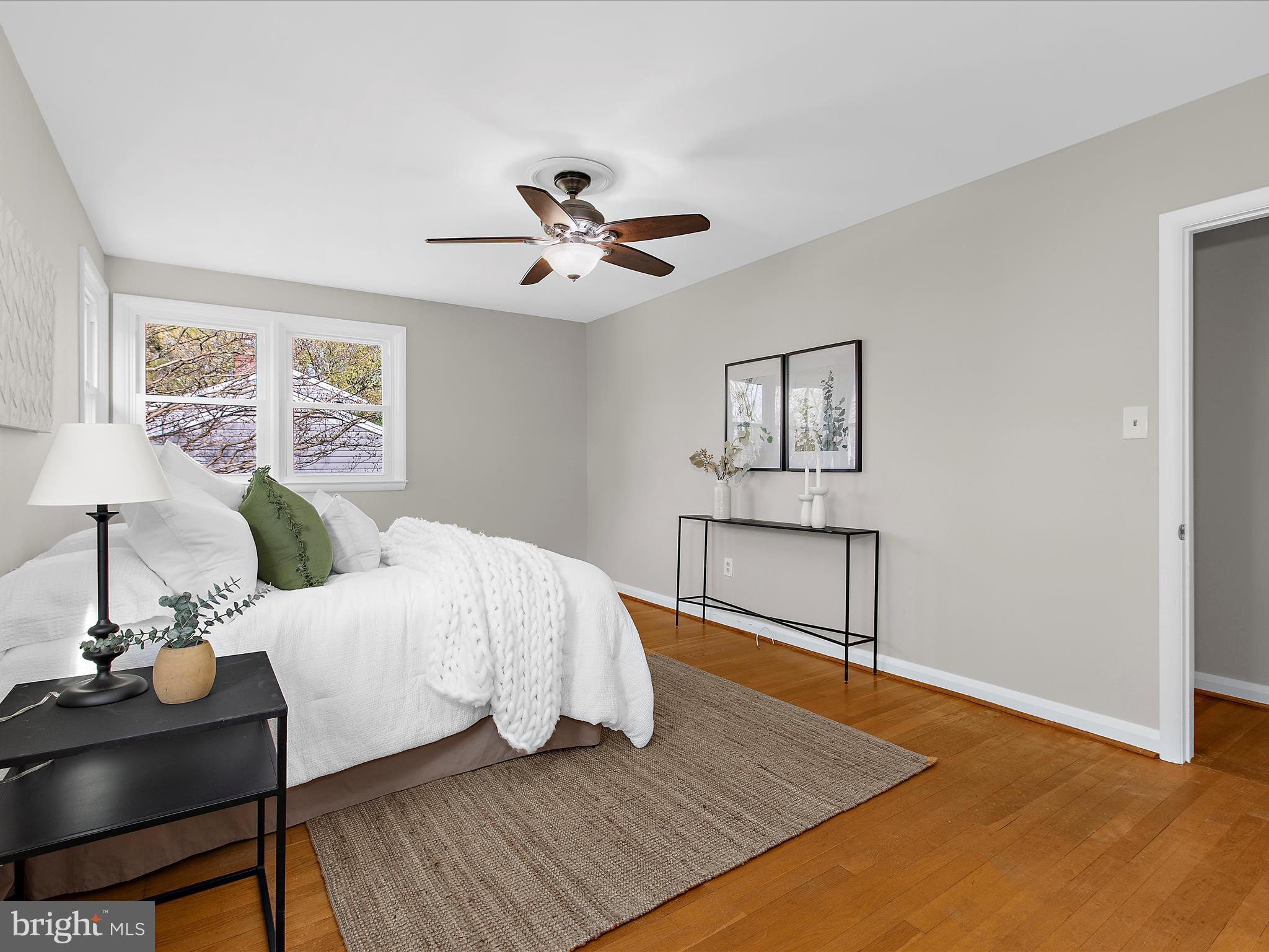 INGLEWOOD - Residential