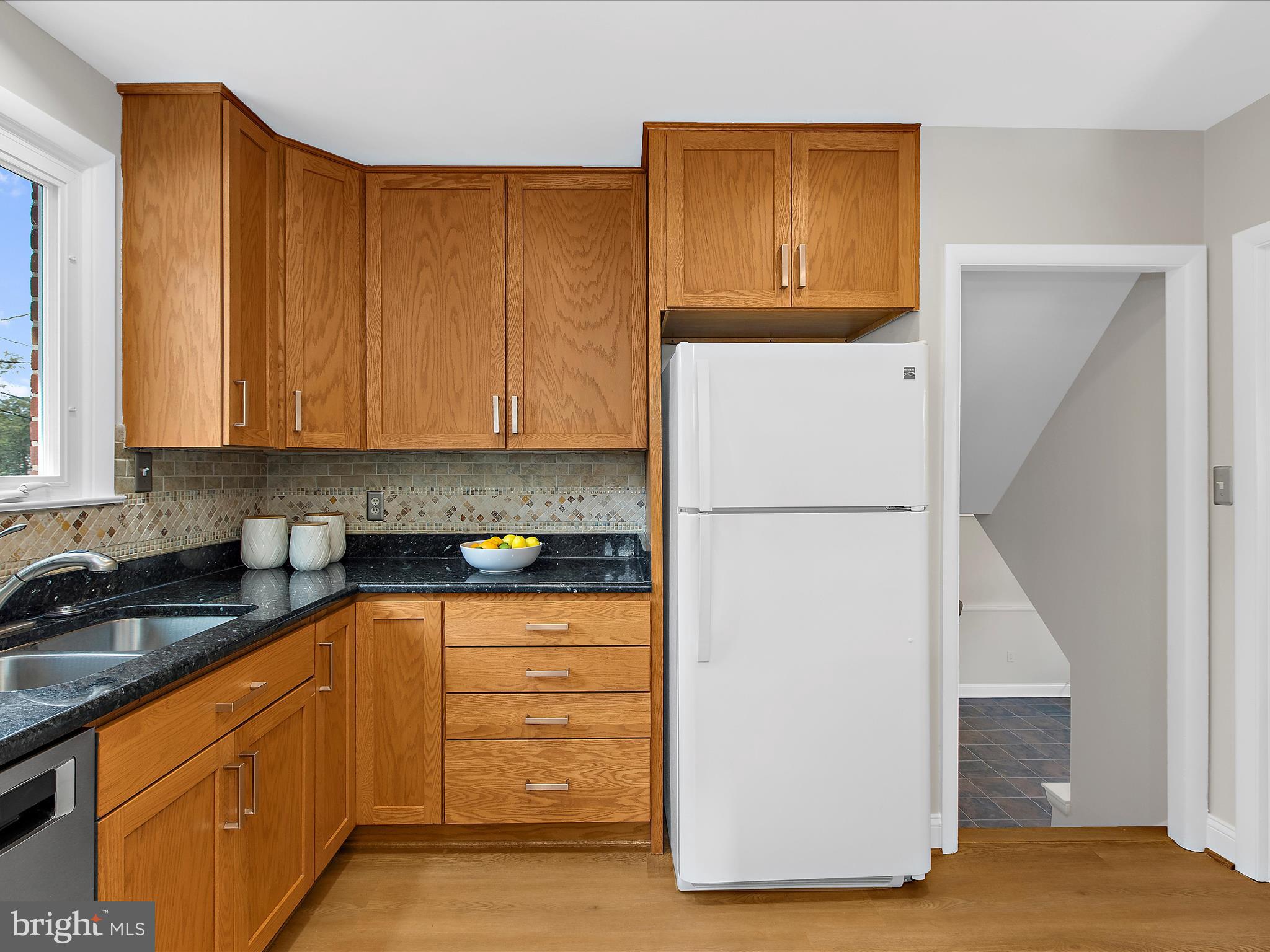 INGLEWOOD - Residential