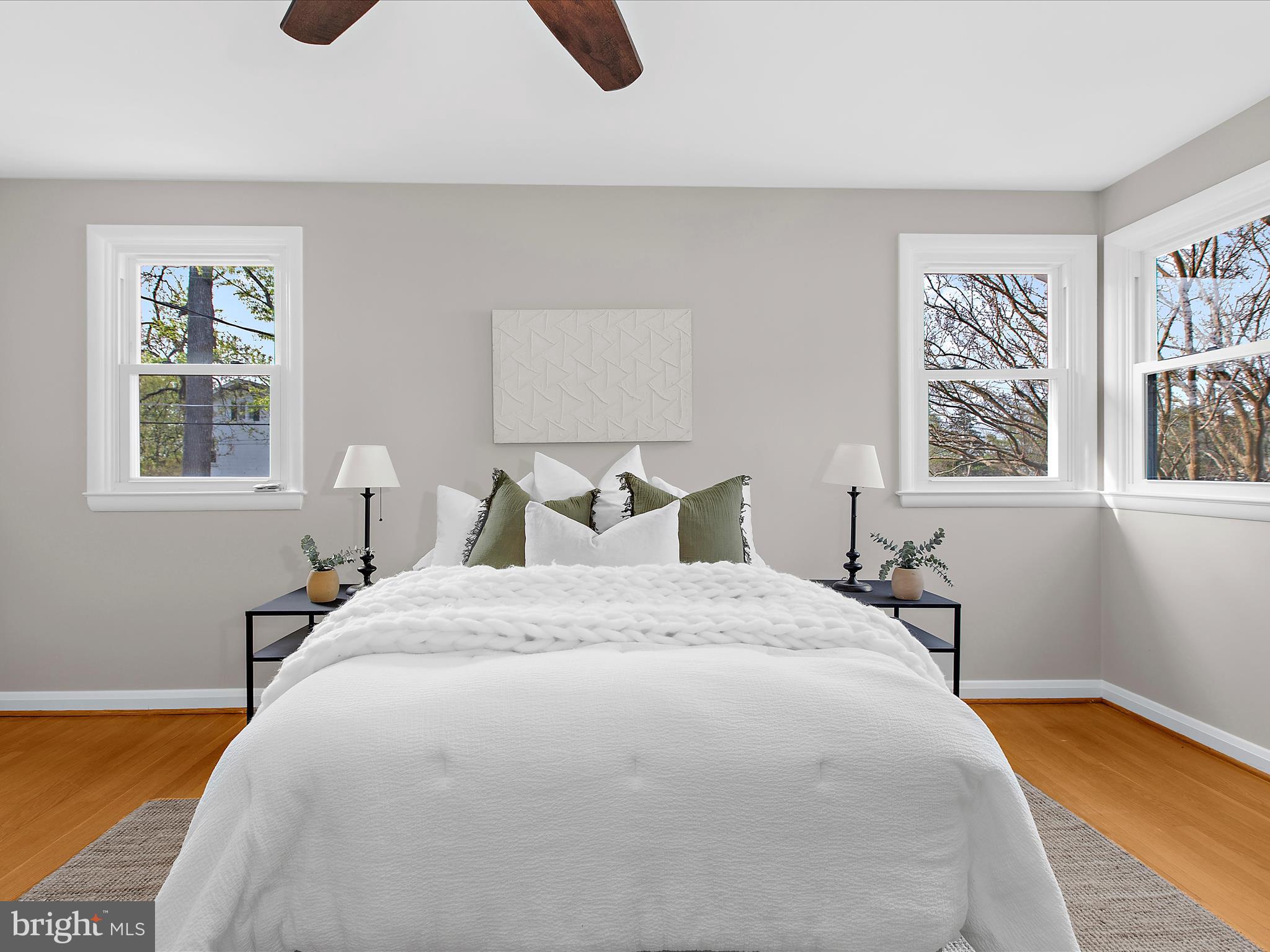 INGLEWOOD - Residential